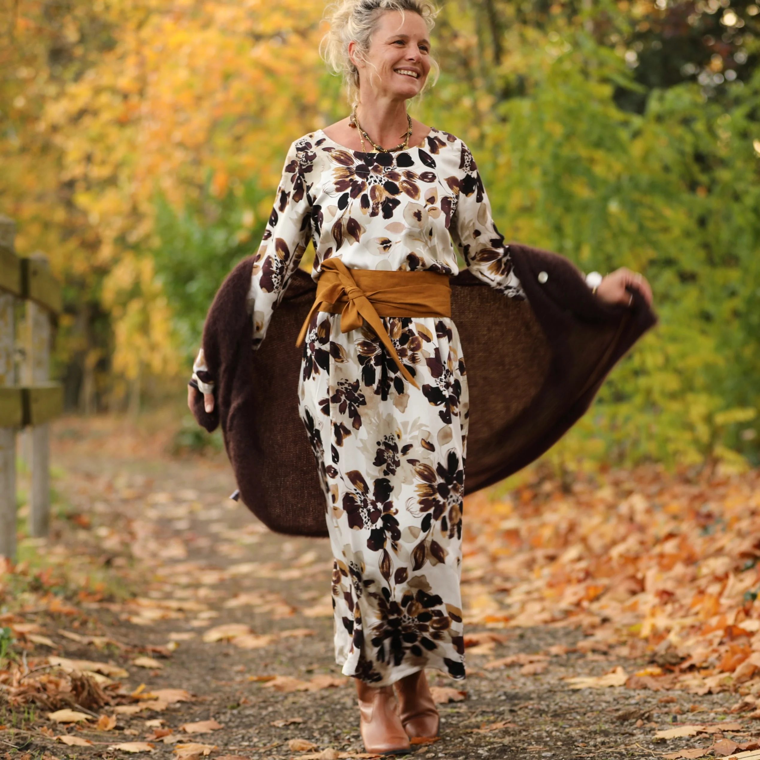Robe Anaëlle - Viscose fleuri moka - Image 10