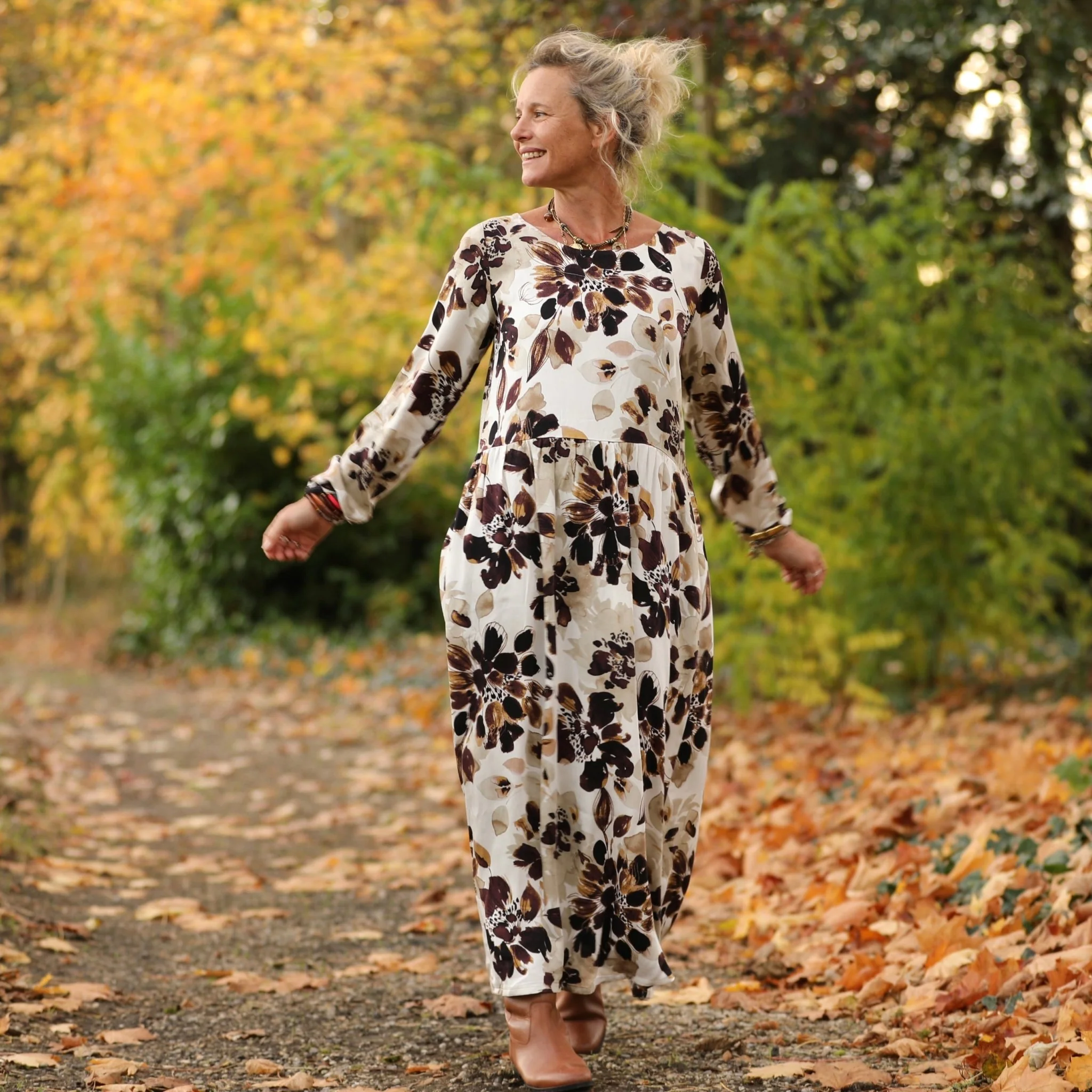 Robe Anaëlle - Viscose fleuri moka - Image 12