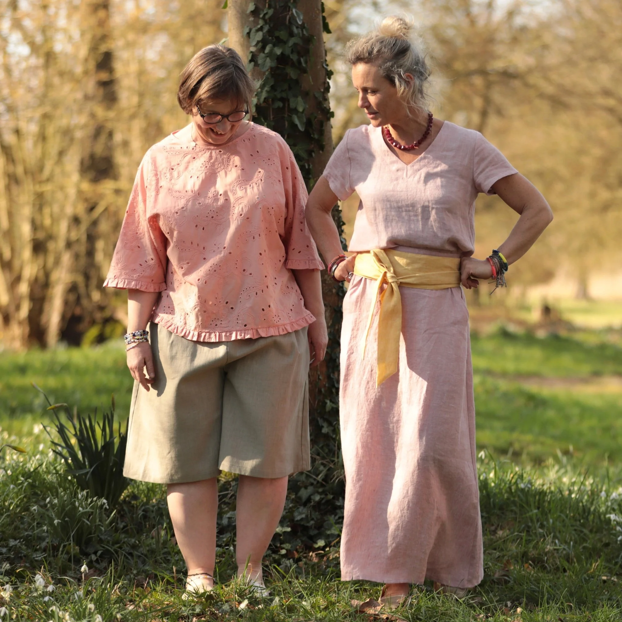Blouse Annette – Broderie de coton rose pamplemousse ajourée - Image 12