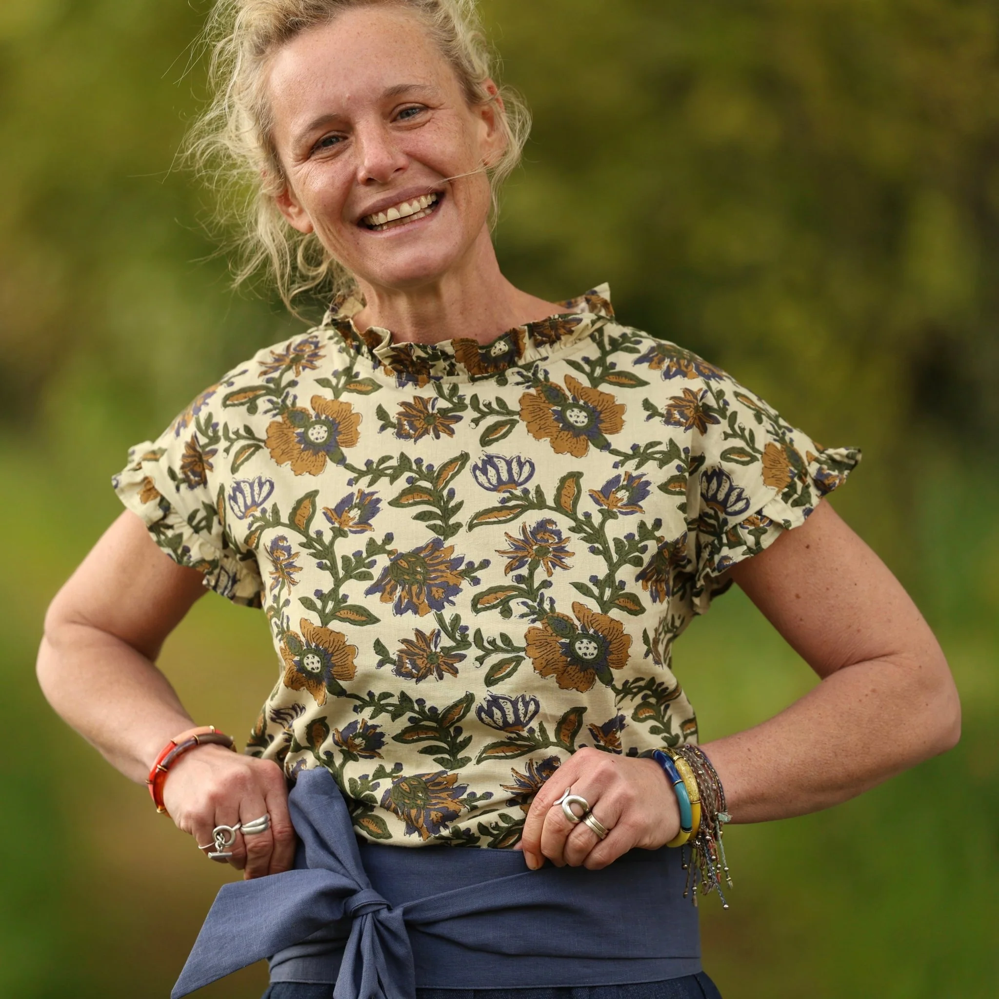 Blouse Camélia – Voile de coton sauge fleurie - Image 20