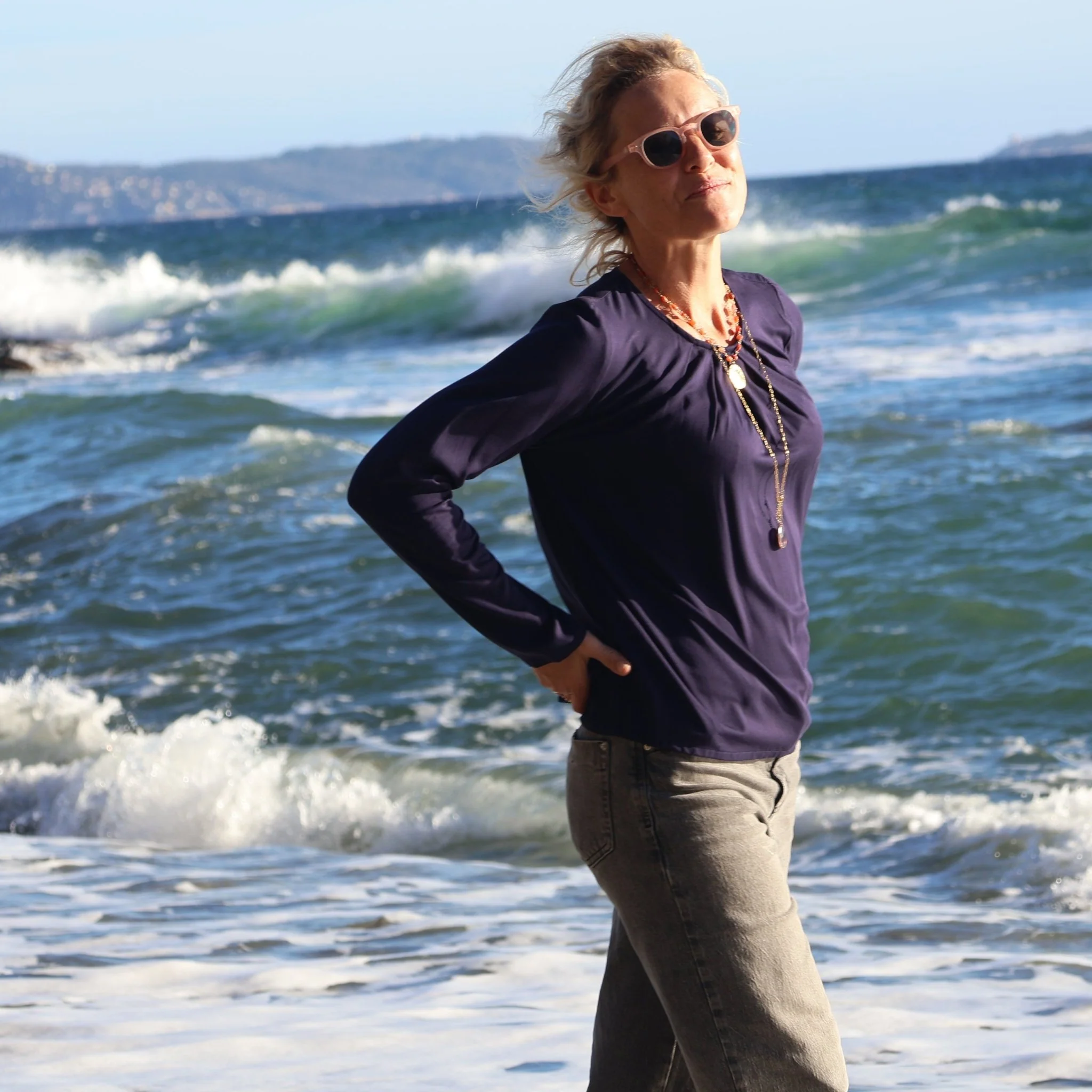 Blouse Cléo - viscose bleu nuit - Image 8