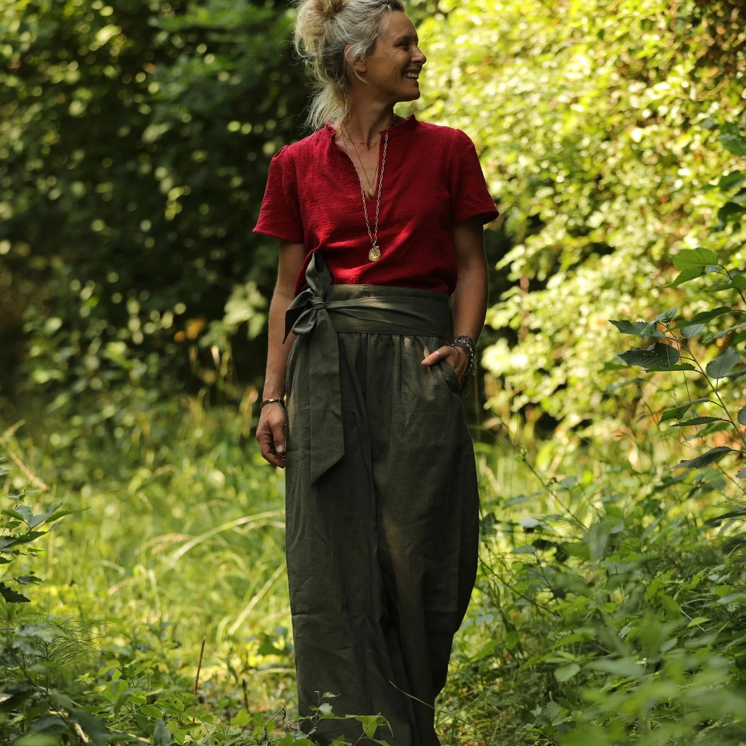 Blouse Ernestine double gaze de coton plumetis grenat - Image 3