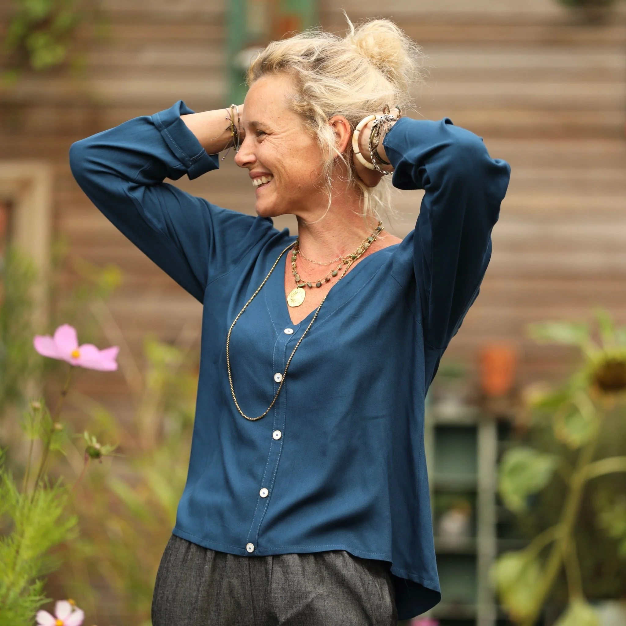 Blouse Flora - viscose bleu indigo - Image 3