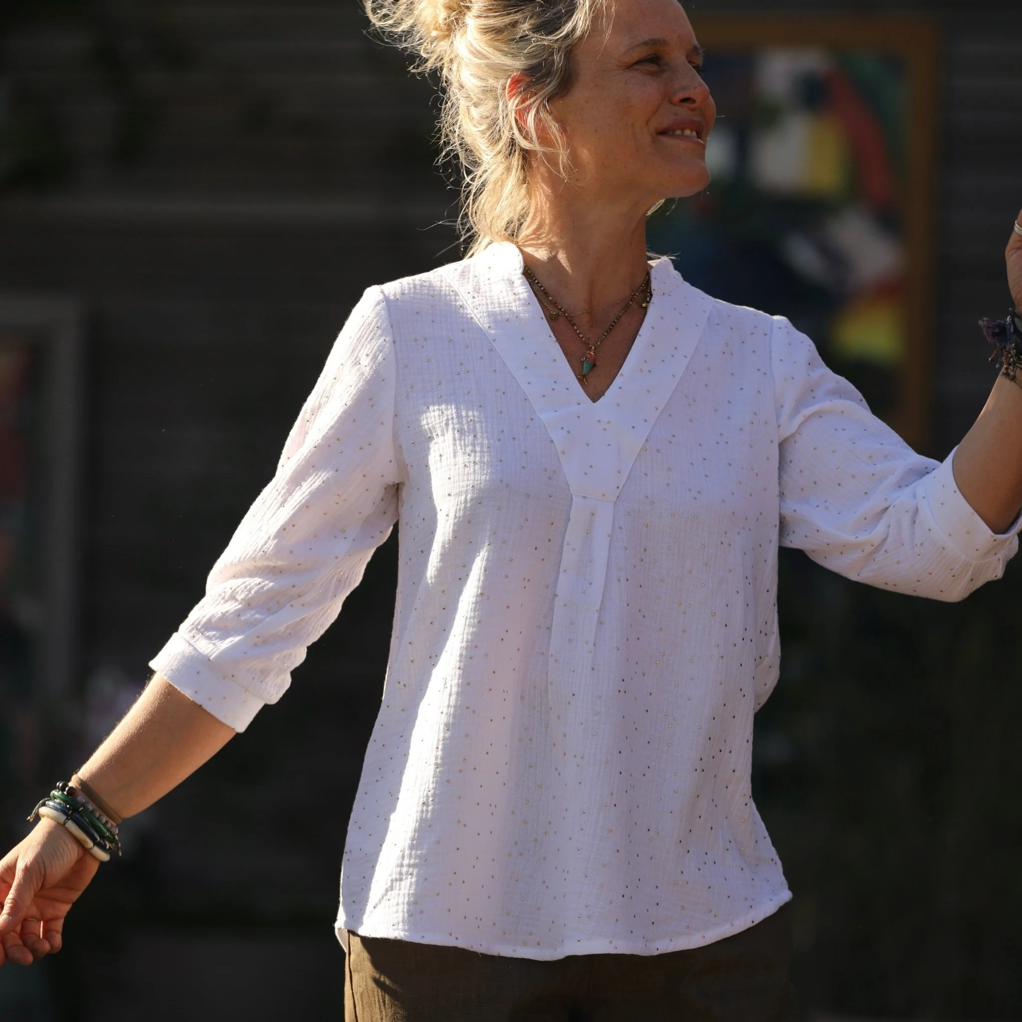 Blouse Isabeau - double gaze de coton blanche plumetis or - Image 8