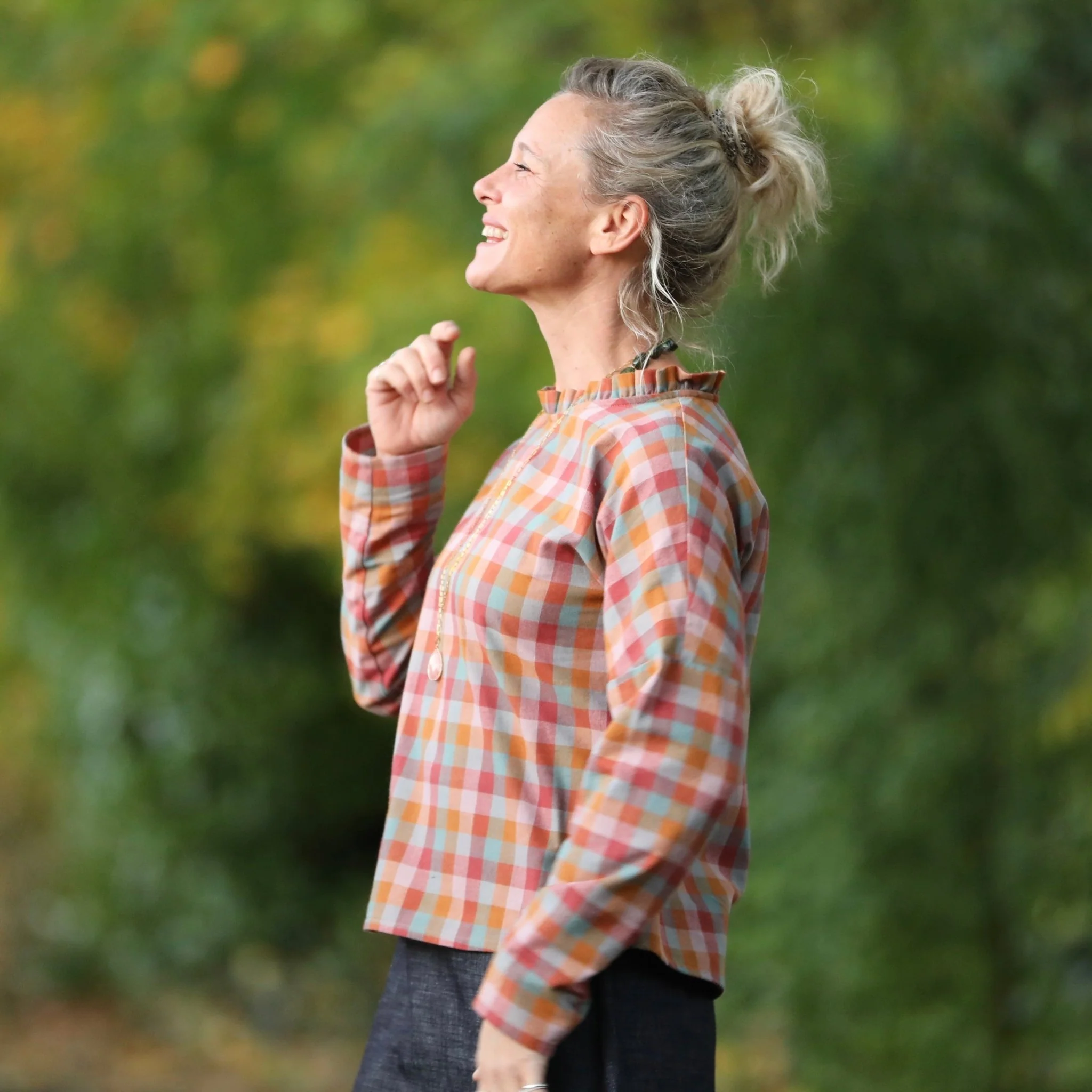 Blouse Janelle – tartan automnal en coton - Image 5