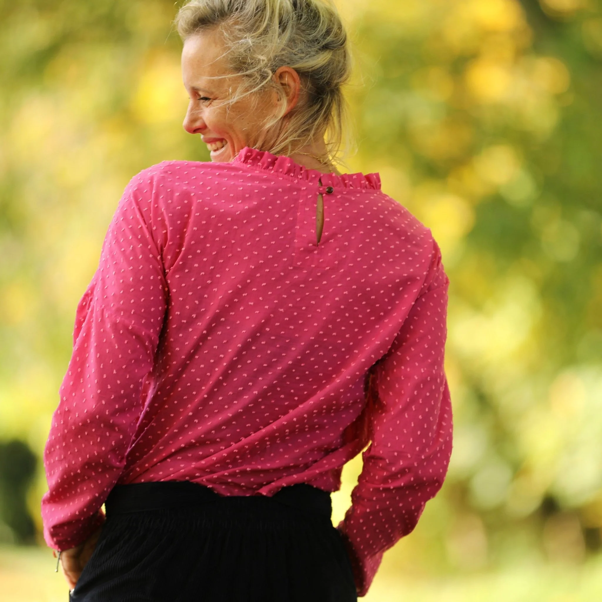 Blouse Janelle – Voile de coton fuchsia plumetis rose - Image 2