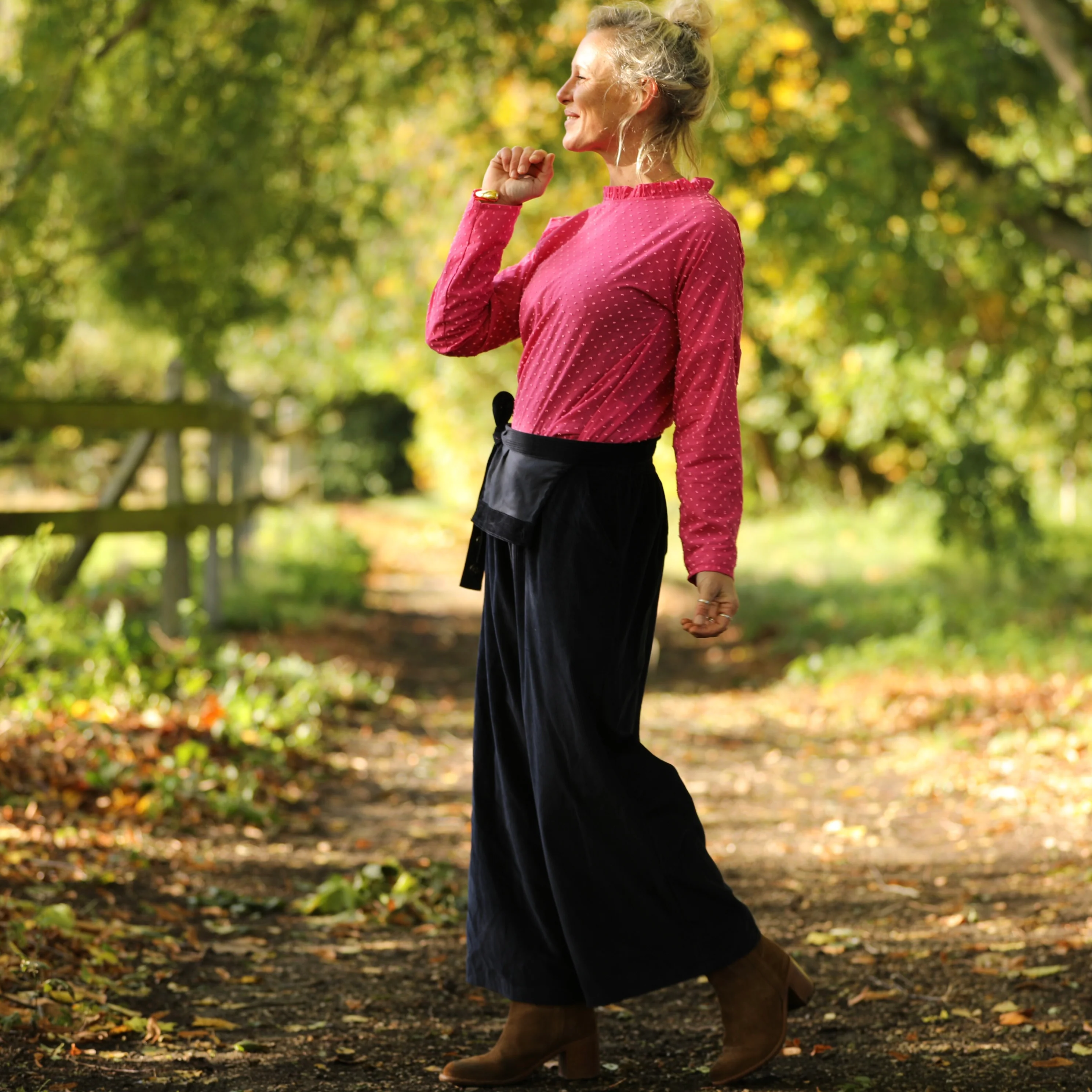 Blouse Janelle – Voile de coton fuchsia plumetis rose - Image 3