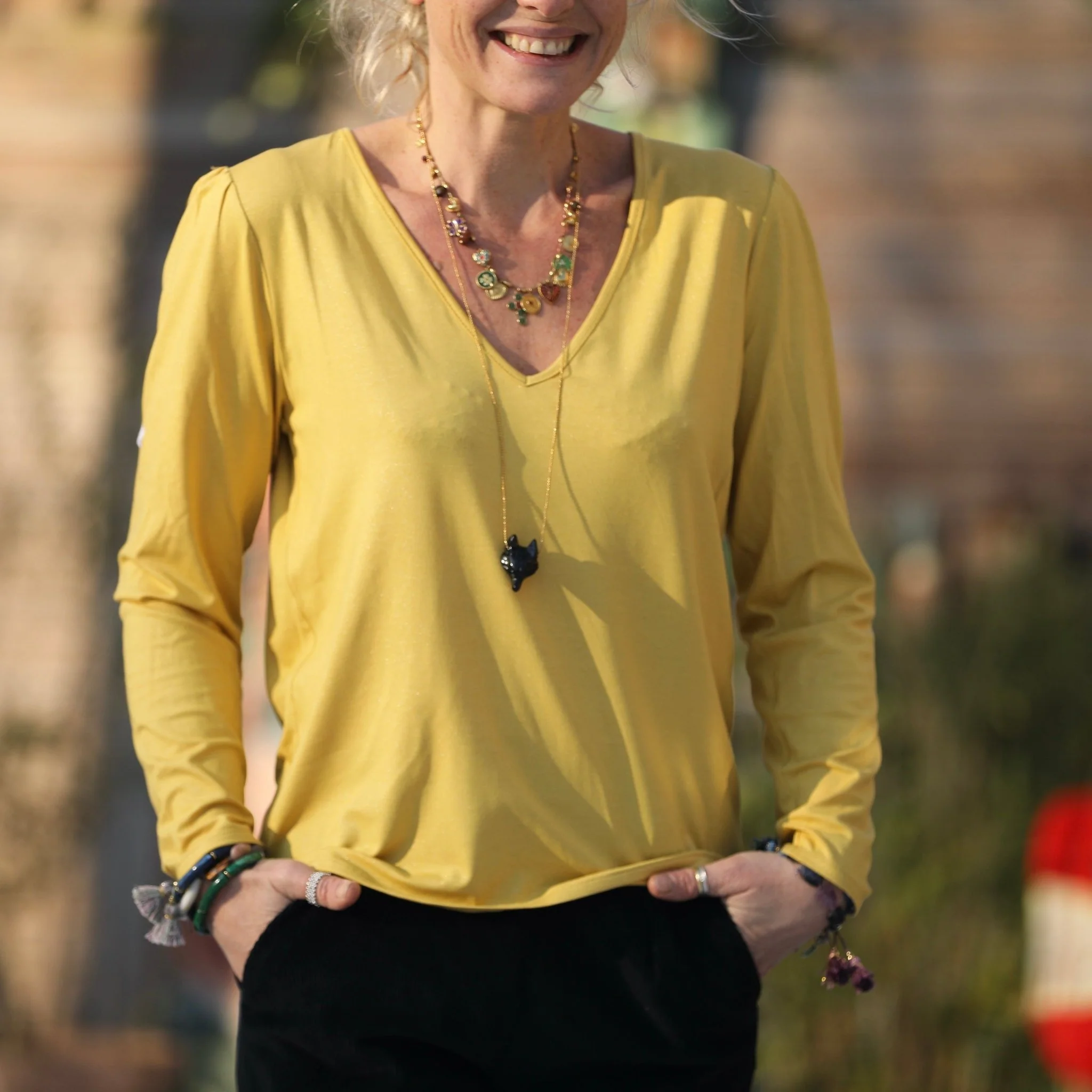 Blouse Lalou jersey de viscose jaune pailleté - Image 4