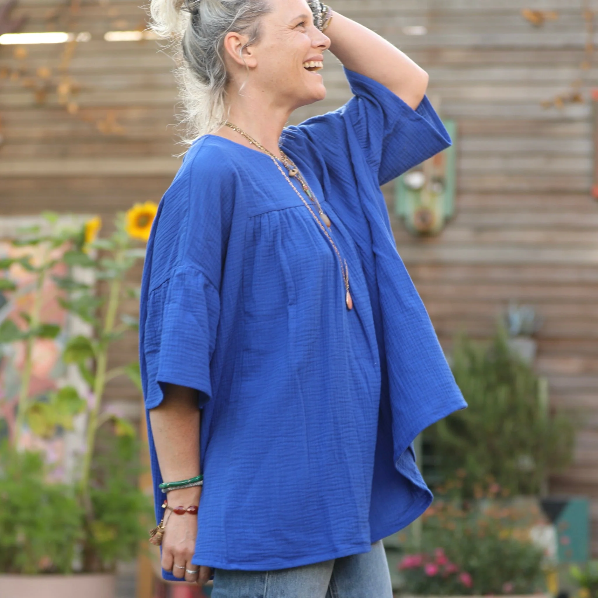 Blouse Léopoldine - double gaze de coton bleu majorelle - Image 4