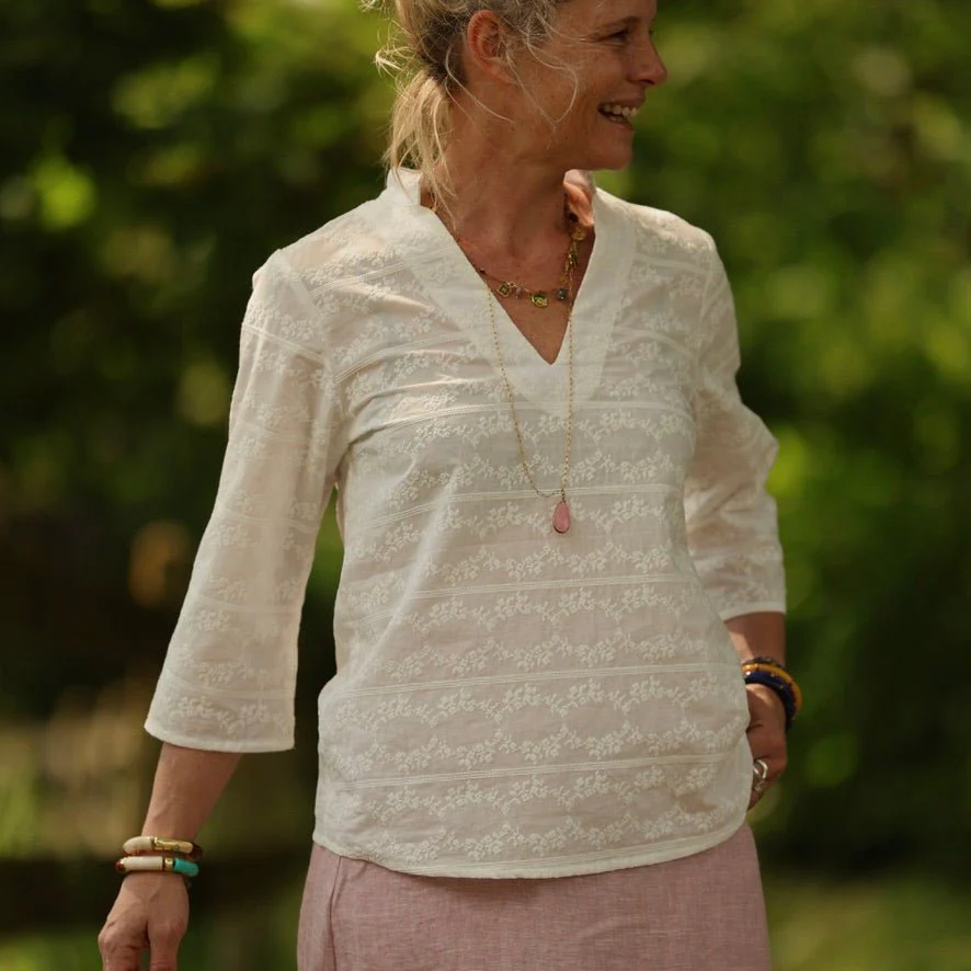 Blouse Madeleine – Broderie point de croix fleuri