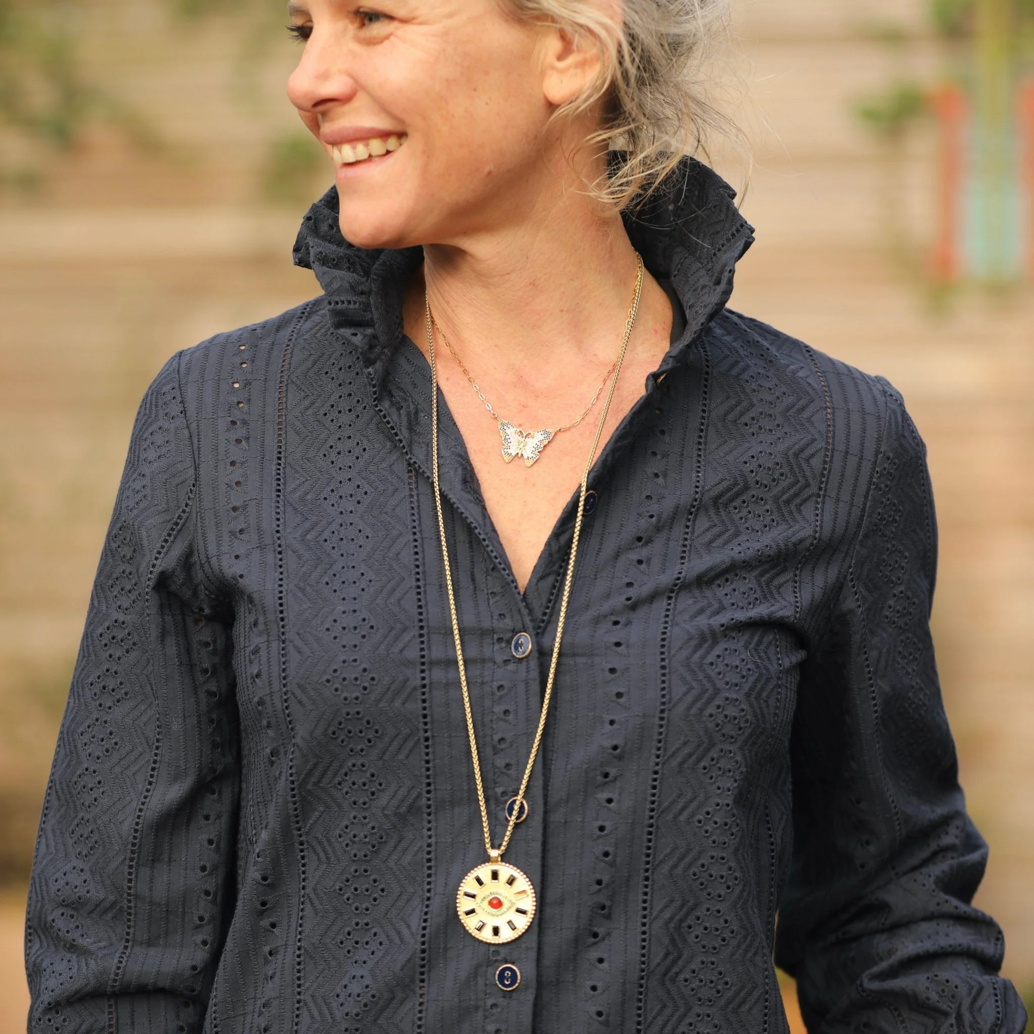 Blouse Marthe -  broderie géométrique marine - Image 9