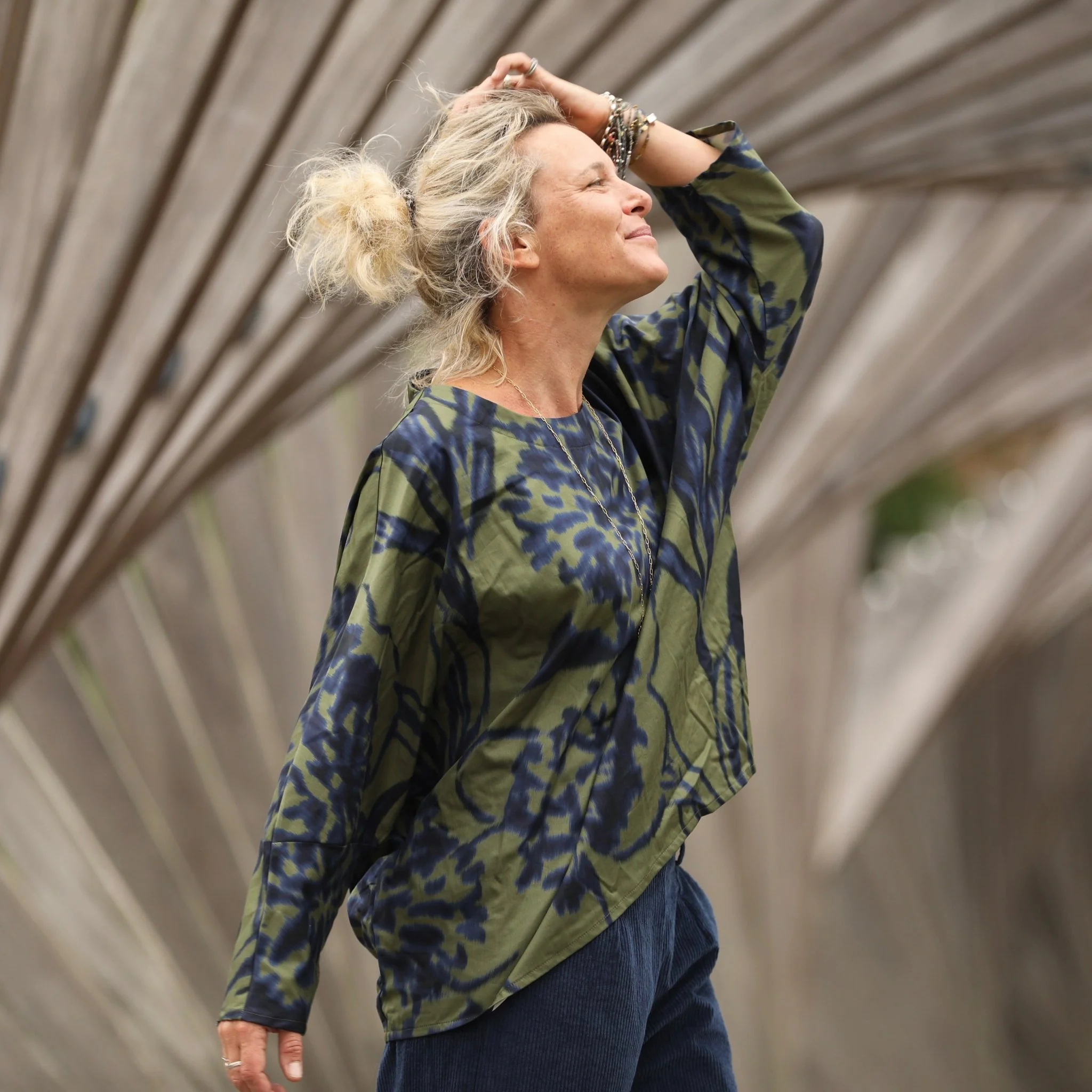 Blouse Naomie -  satin de coton Ondée botanique - Image 5