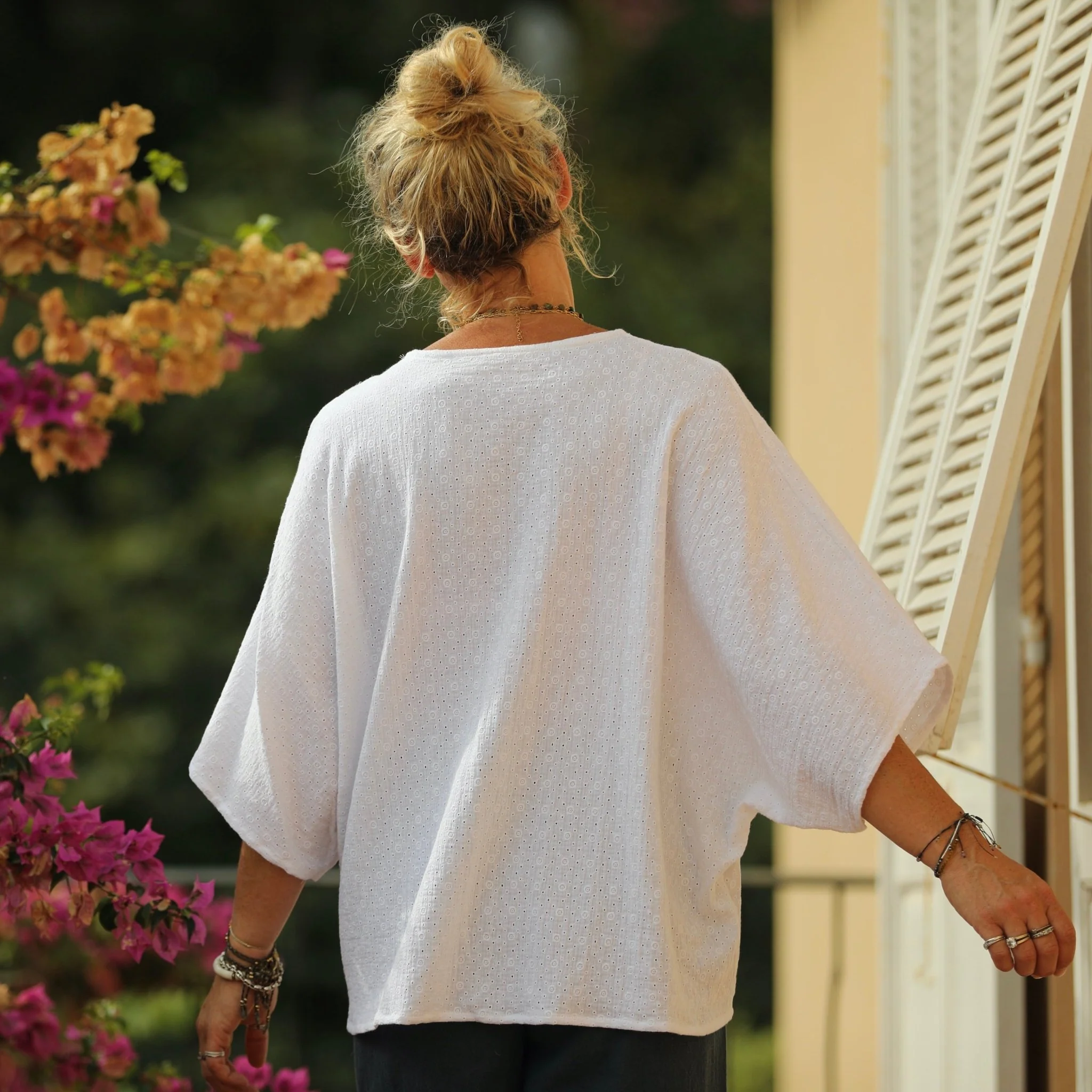 Blouse Yoko - double gaze de coton fleurie blanche - Image 3
