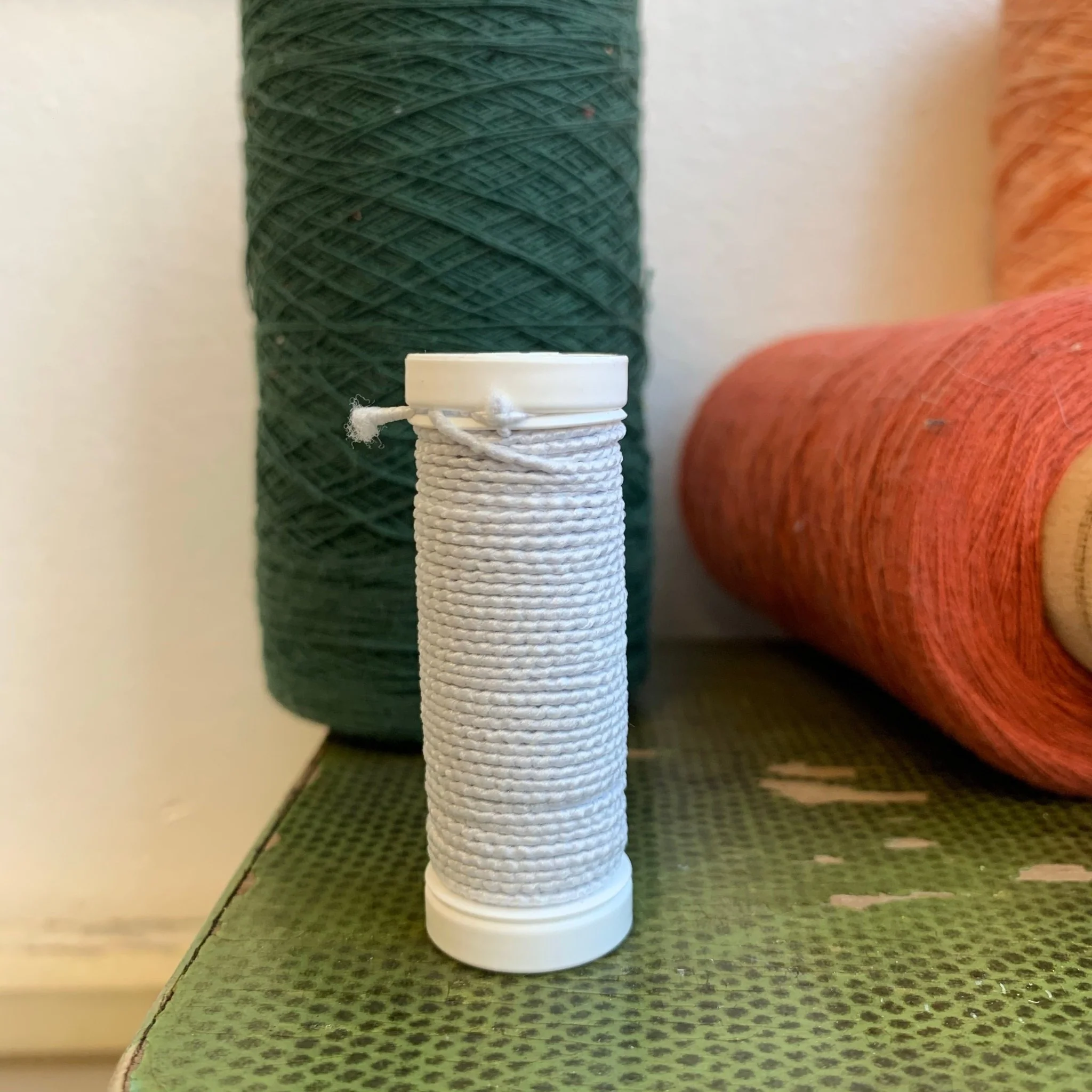 Bobine de fil élastique - blanc 20m