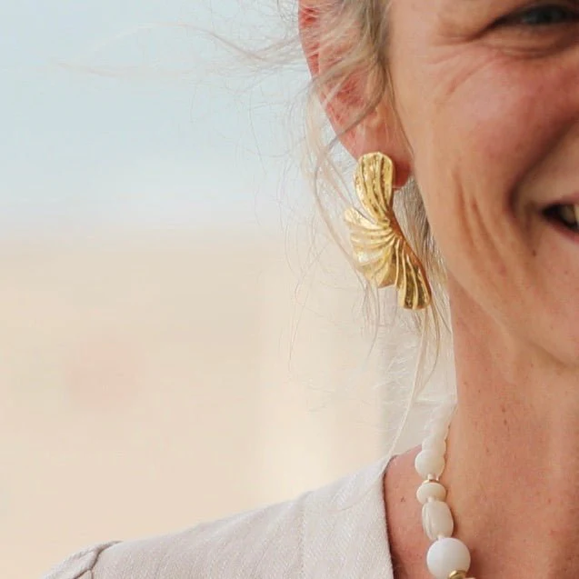 Boucle d'oreille Zéphir dorées - Image 3