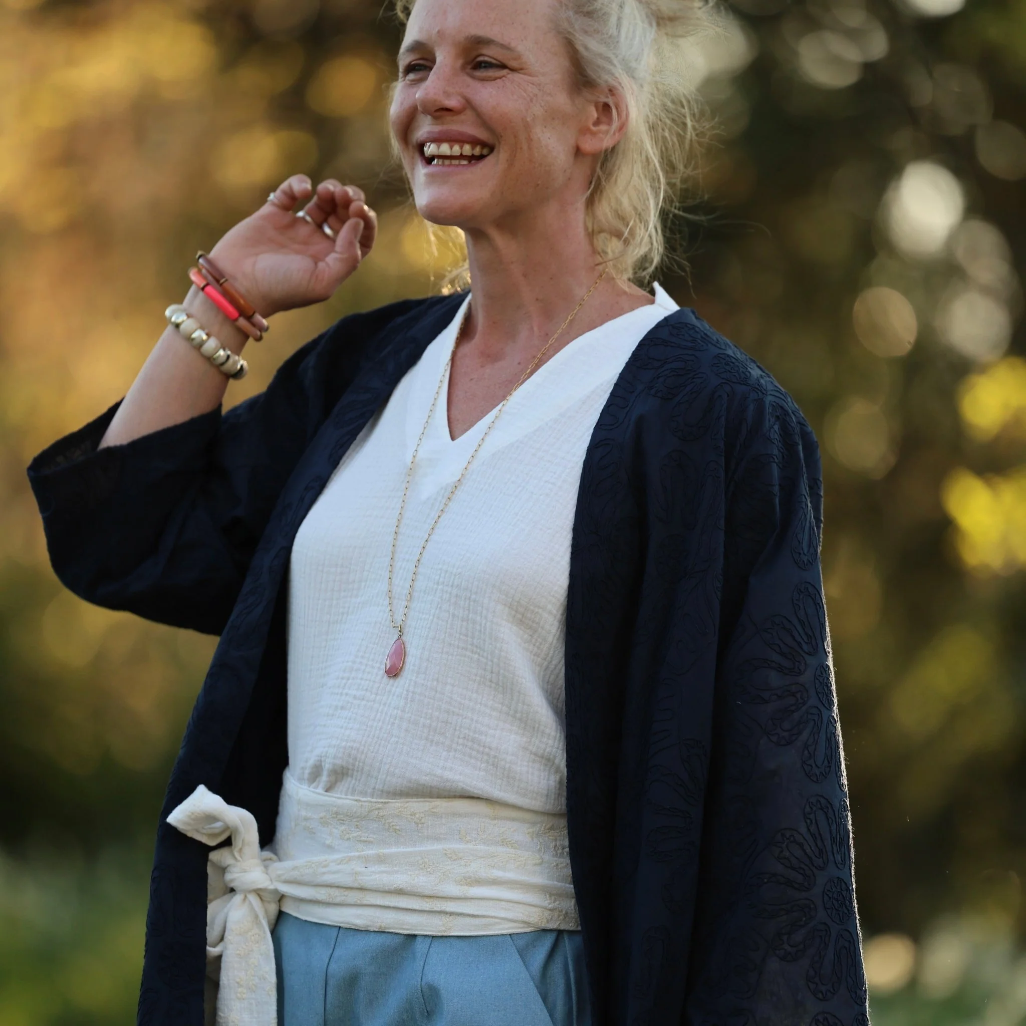 Ceinture Anita – Coton flammé brodé ivoire - Image 3