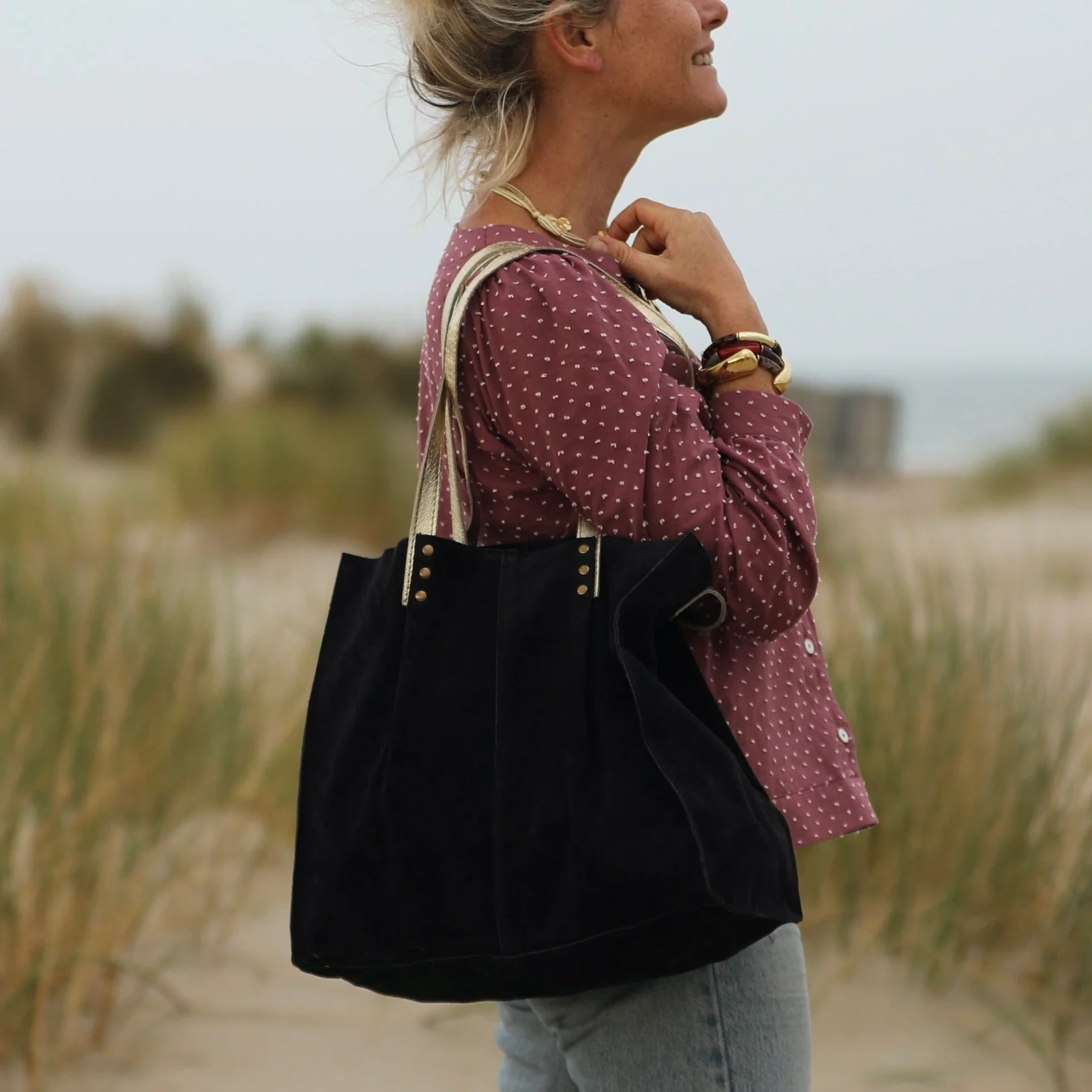 Sac Lisière – Cuir noir & reflets irisés