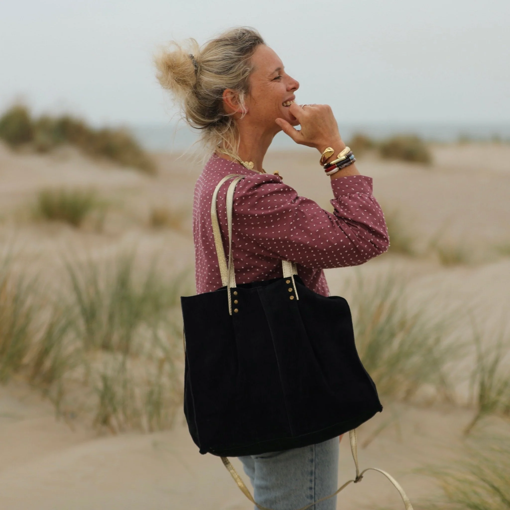Sac Lisière – Cuir noir & reflets irisés - Image 6