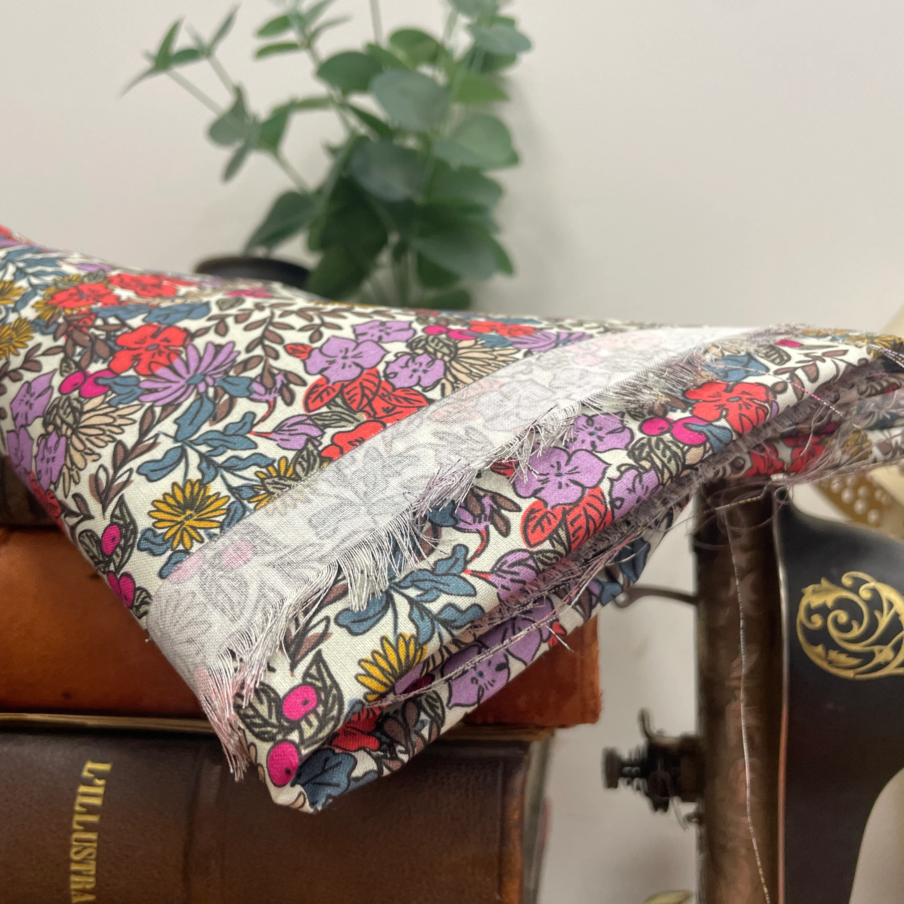 coupon - viscose motif coloré 150x150-F32