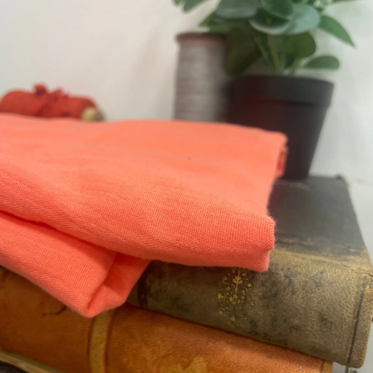 coupon - double gaz de coton orange corail 130x110-C68