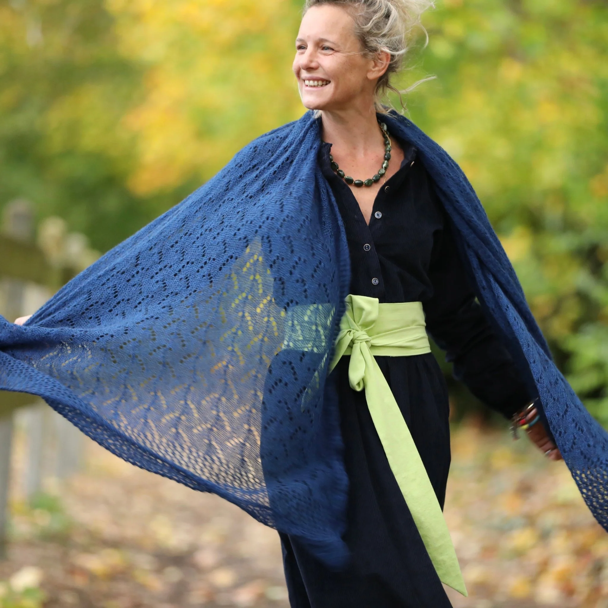 Écharpe Léonie bleu indigo