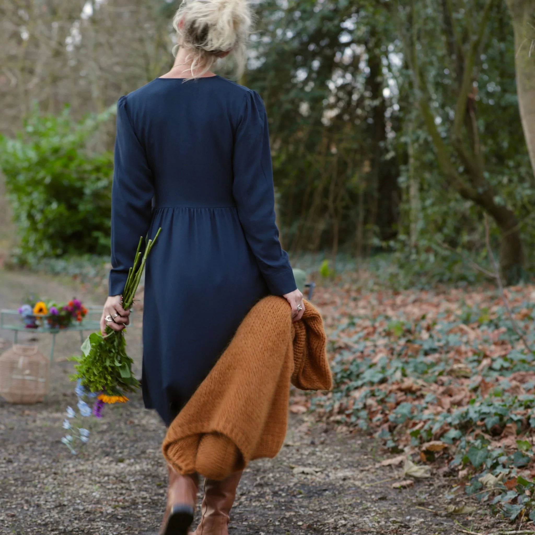 Robe Edonie coupe midi - Sergé de viscose marine - Image 3