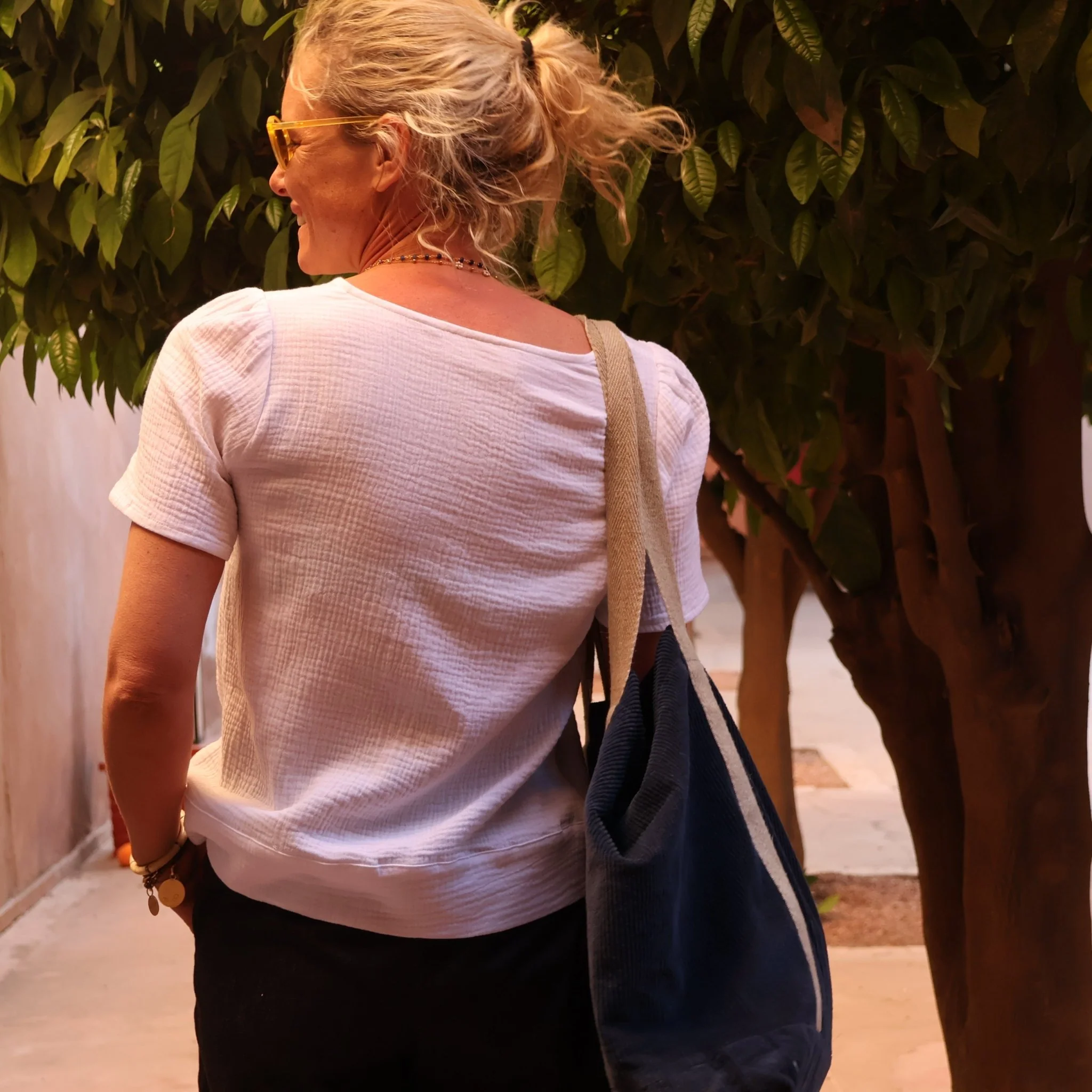 Blouse Eulalie col rond - manches courtes - double gaze de coton blanche - Image 7