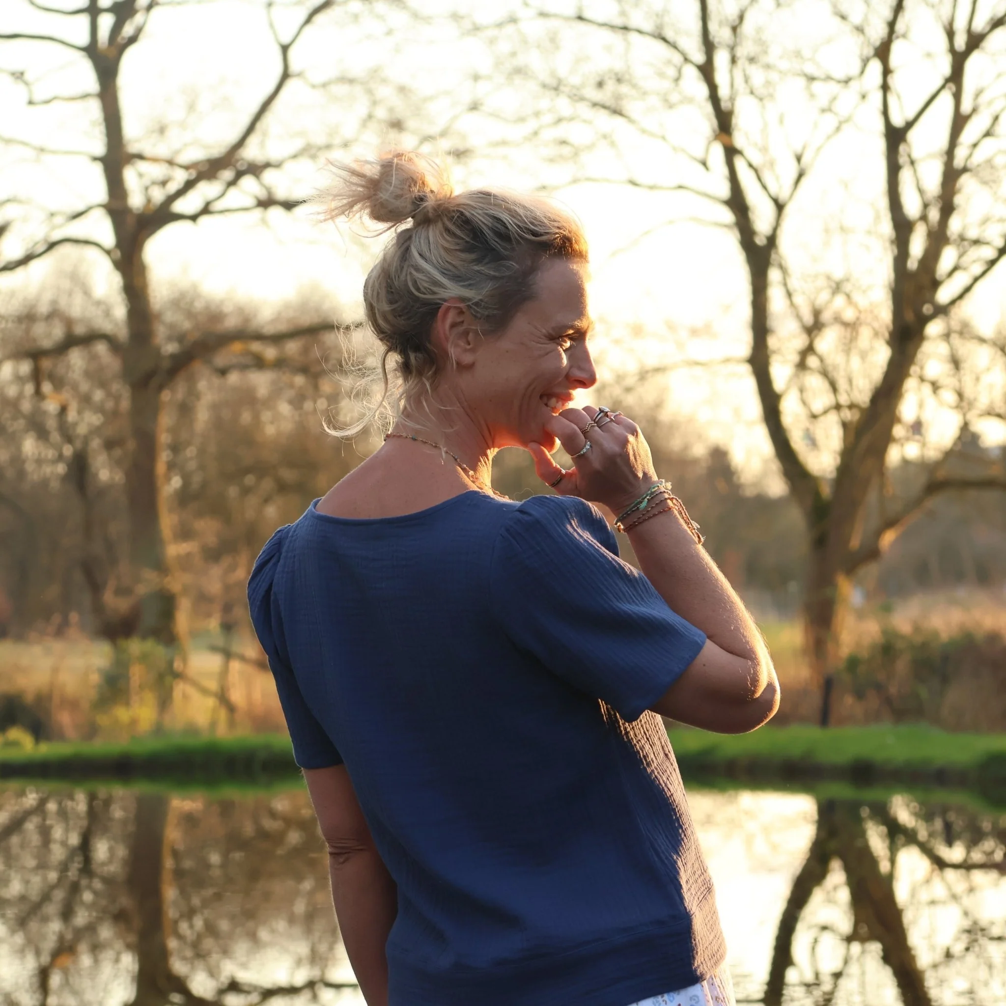 Blouse Eulalie col rond - manches courtes- double gaze de coton indigo - Image 3
