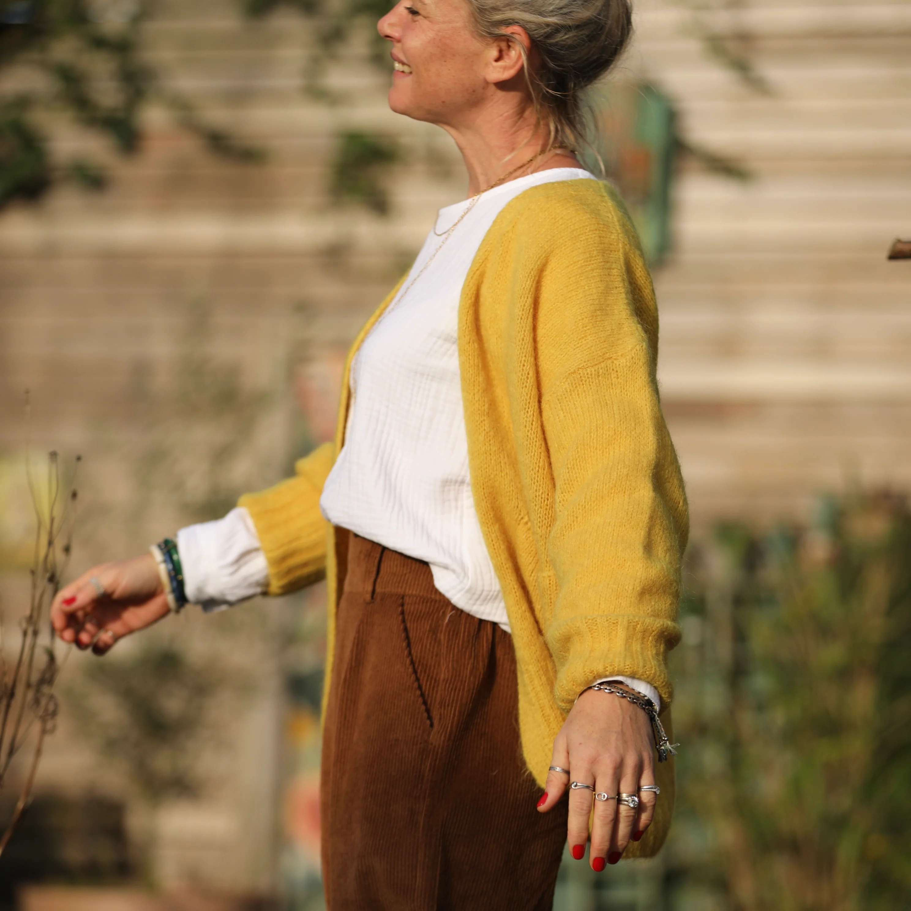 Gilet Augustine ocre - Image 7