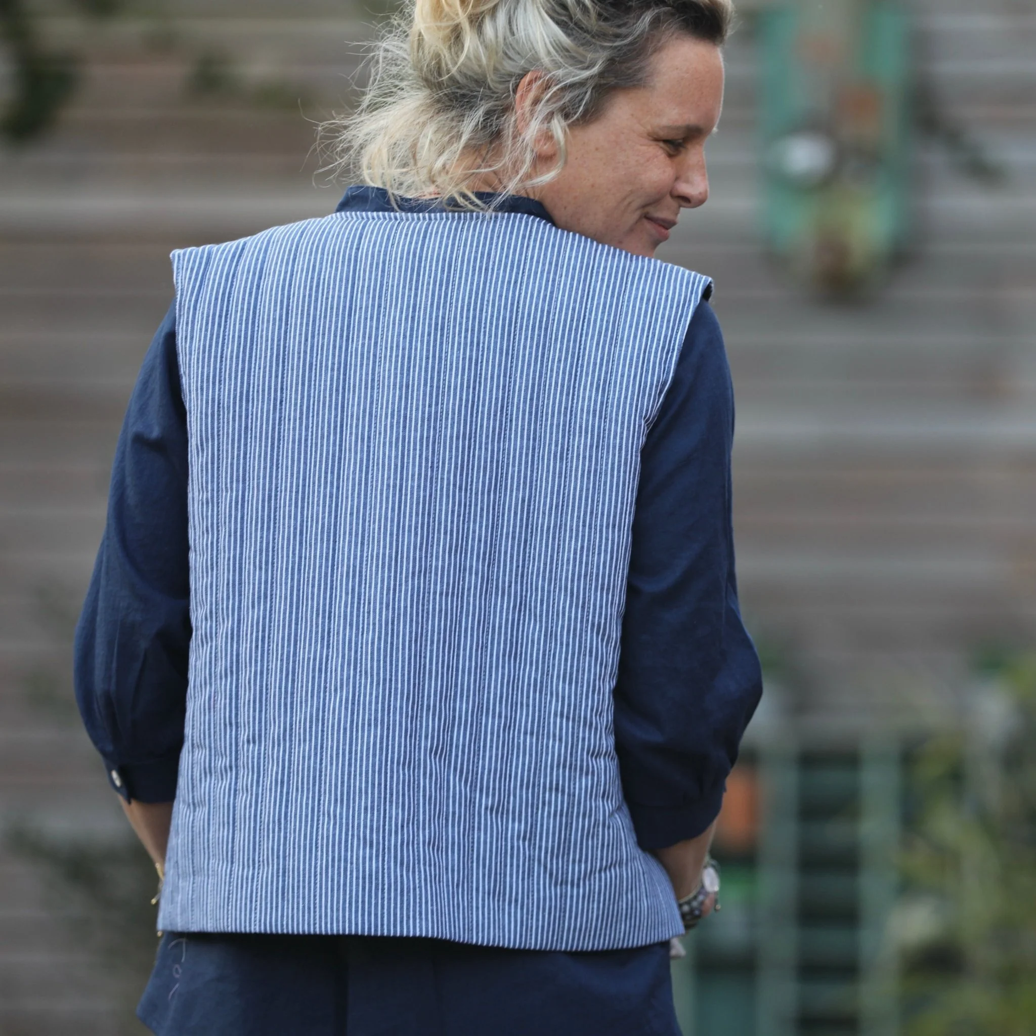Gilet Basile coton matelassé rayée marine/blanc - Image 5