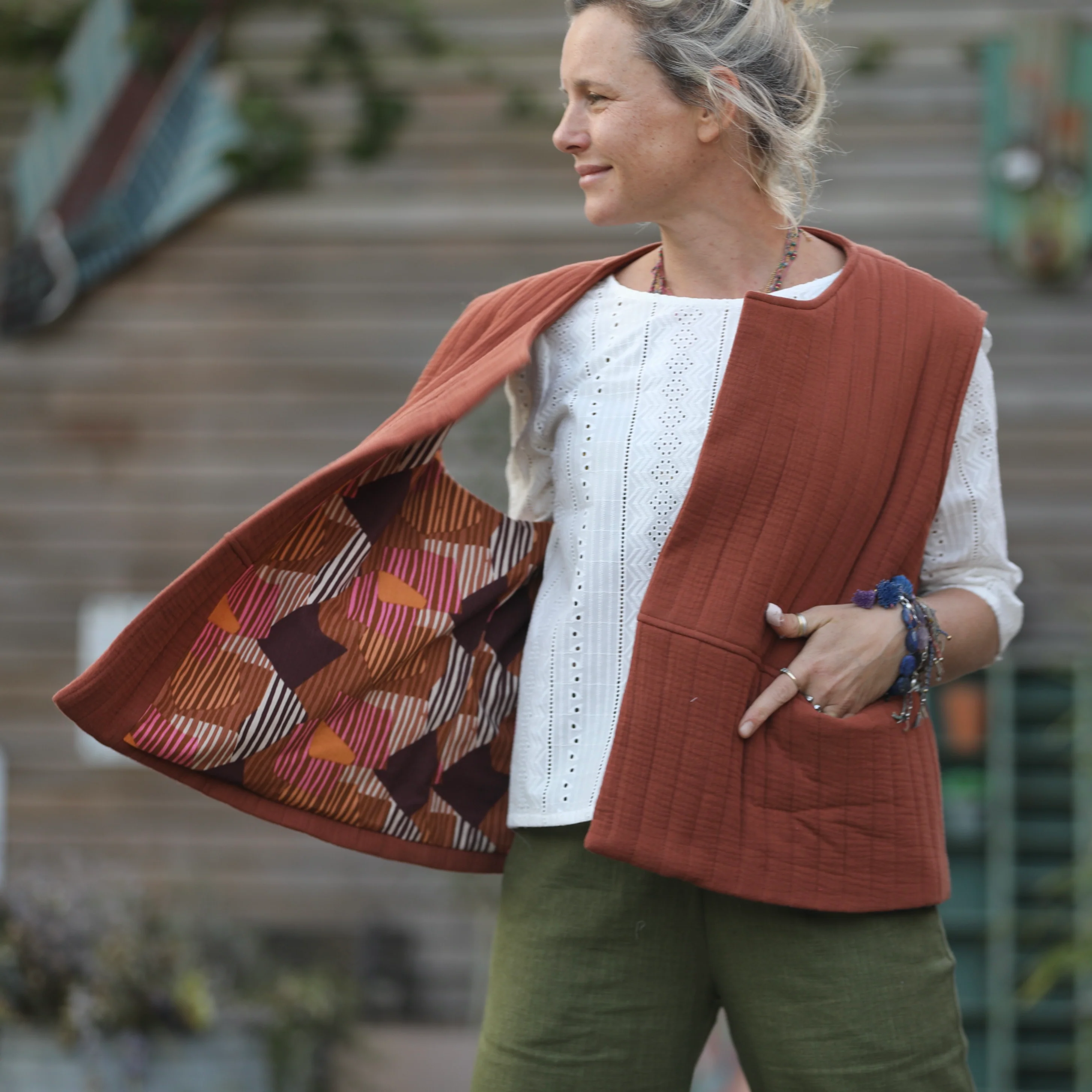 Gilet Basile en double gaze de coton écureuil matelassé/toile arty