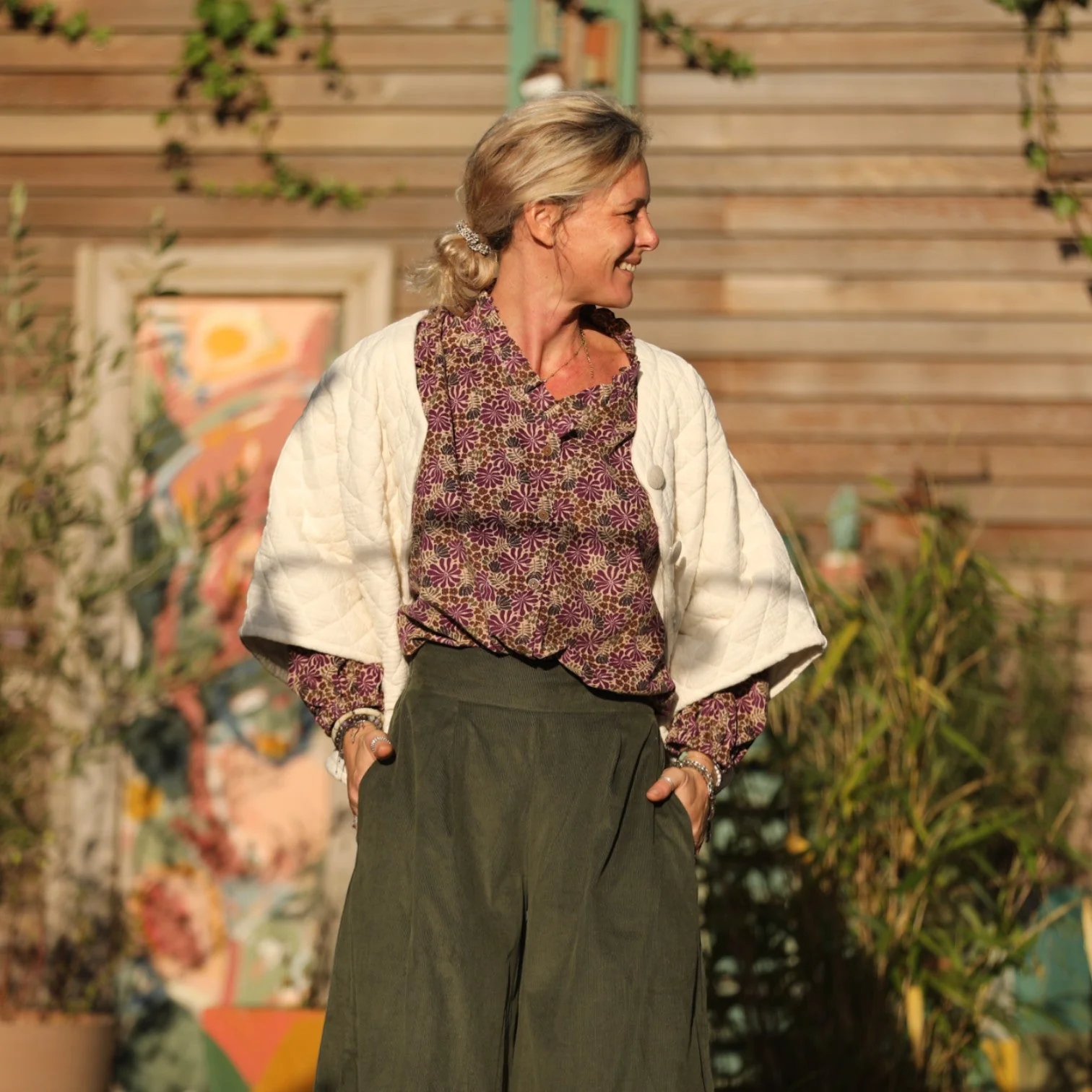 Jupe culotte Arielle en velours milleraies kaki - Image 3