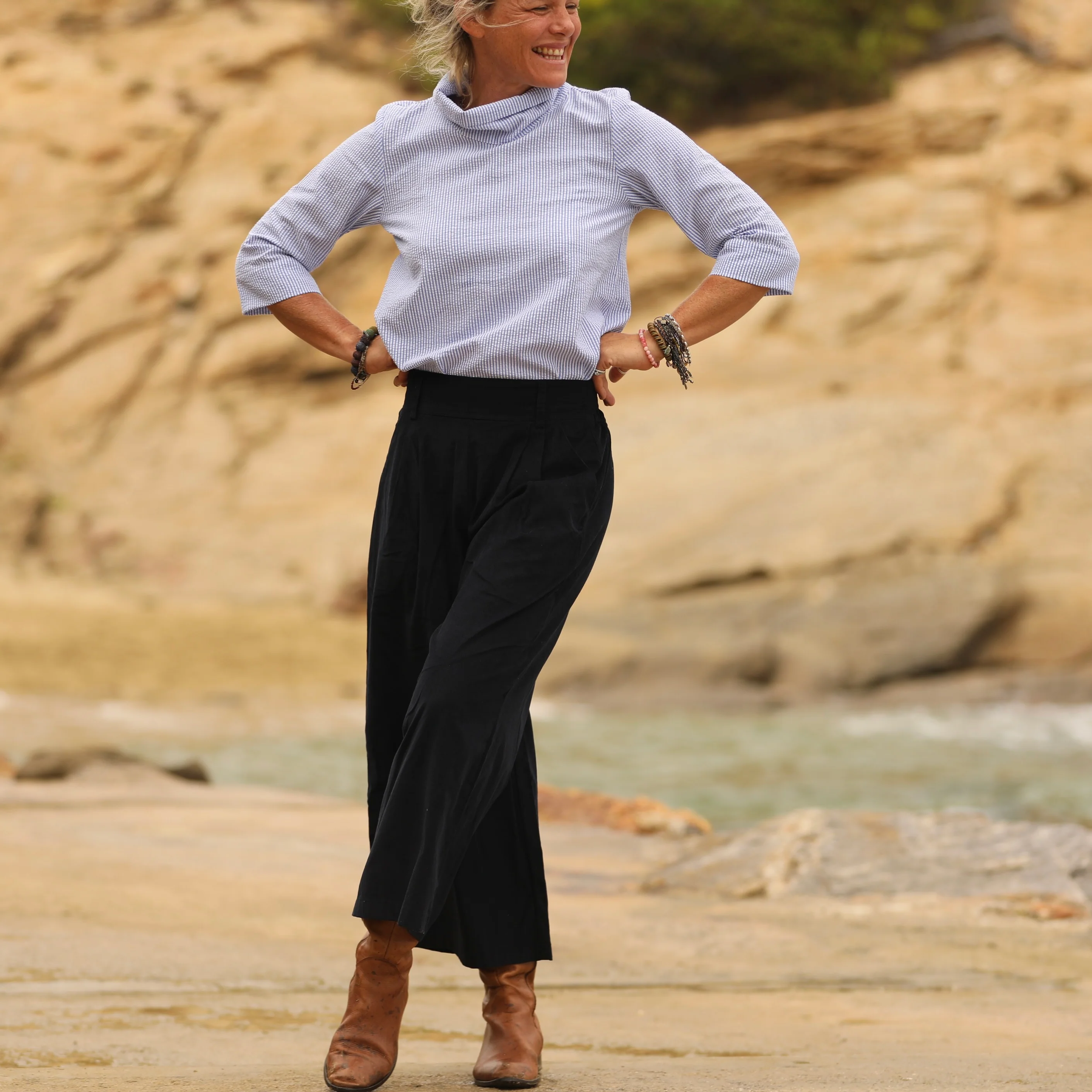 Jupe culotte Margot - velours milleraies marine - Image 7