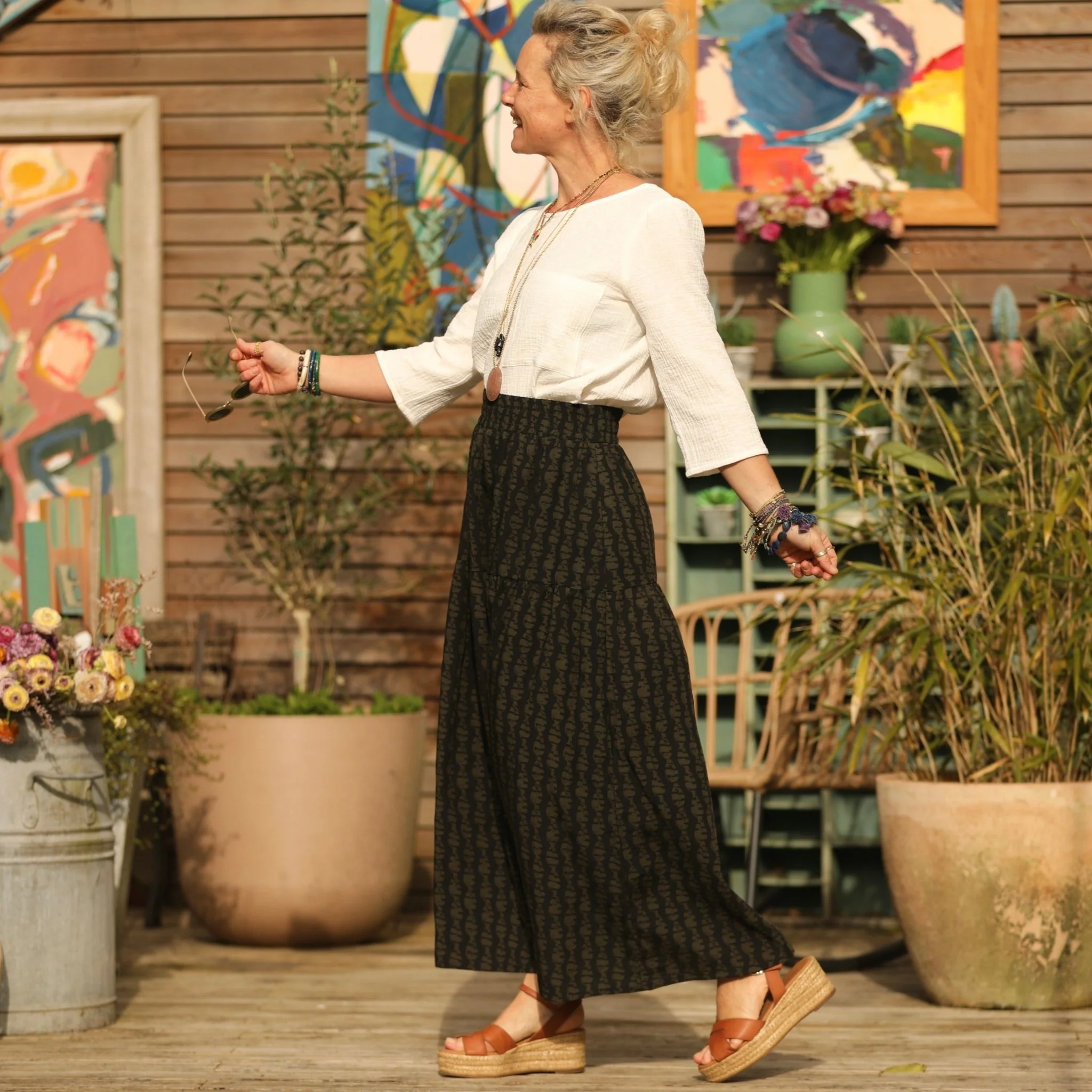 Jupe Sarah - viscose batik noir/kaki - Image 6
