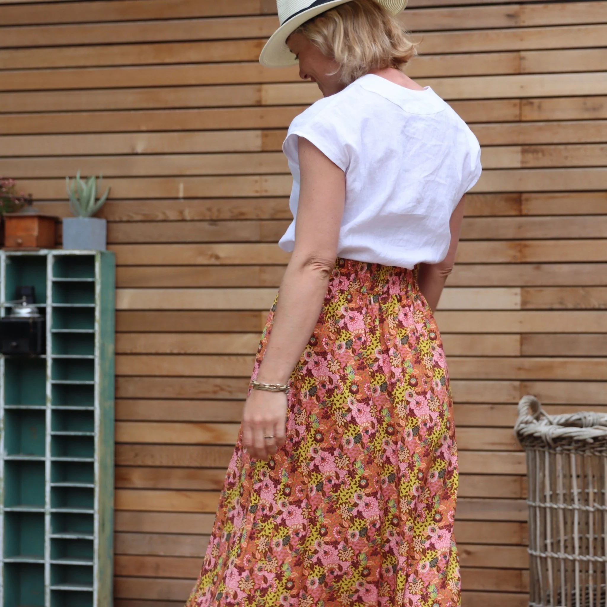 Jupe Tao Viscose fleurs des Embiez - 102cm de hauteur - Image 3