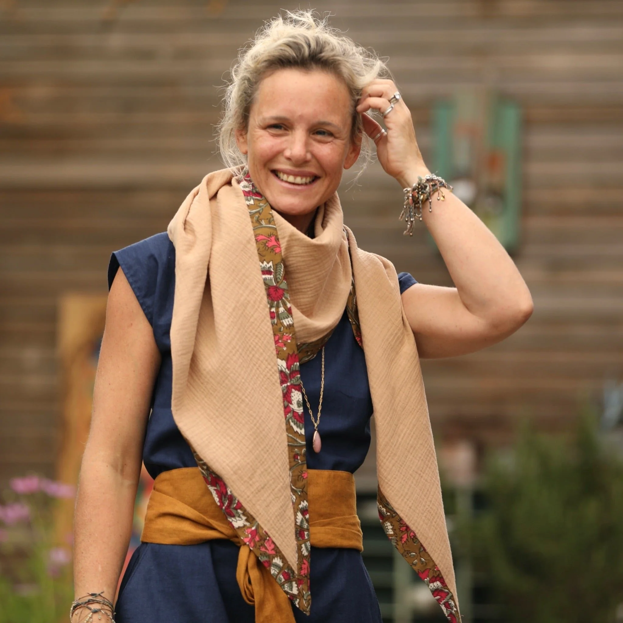Le foulard Calista Cassonade/Ila