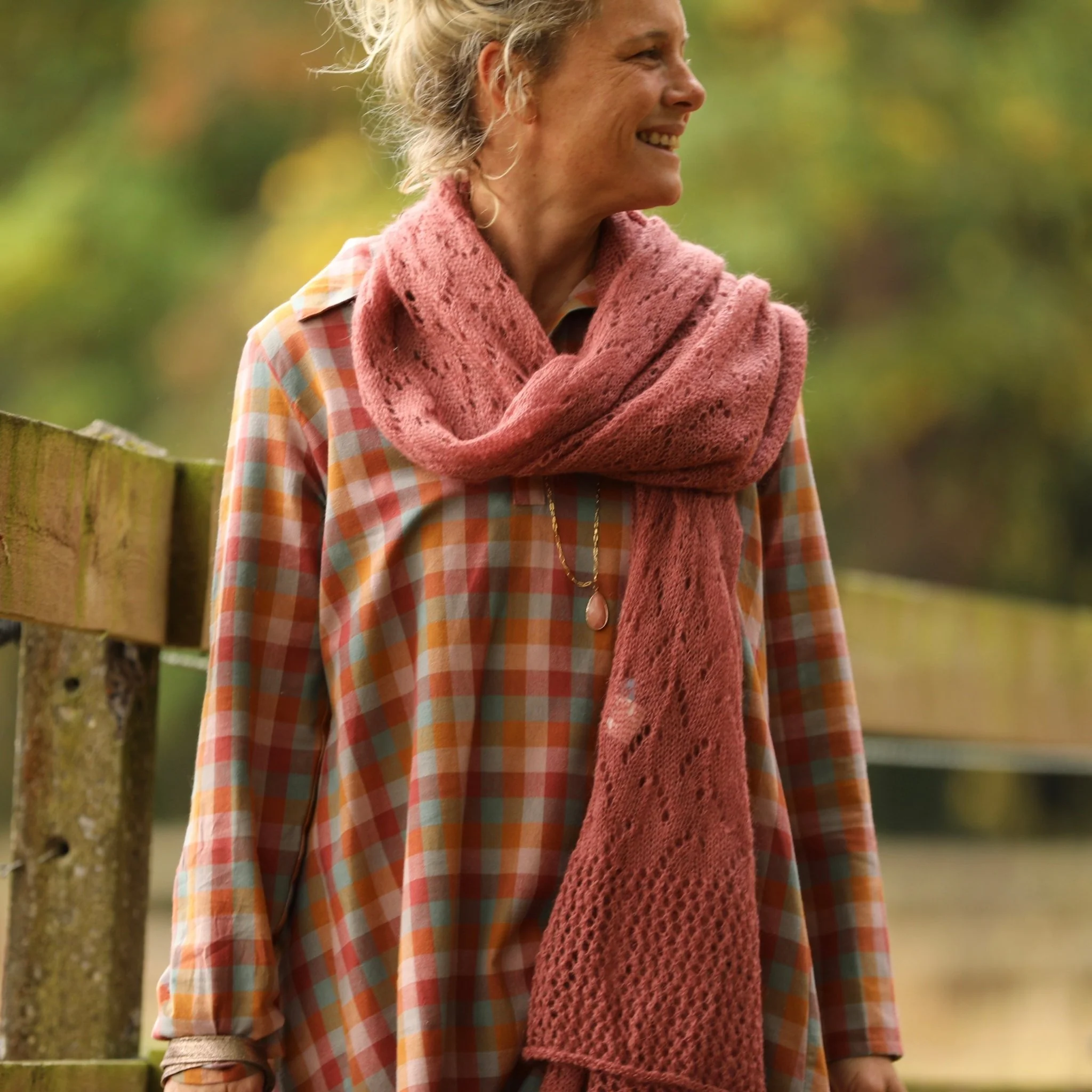 Écharpe Léonie rose boisé - Image 6