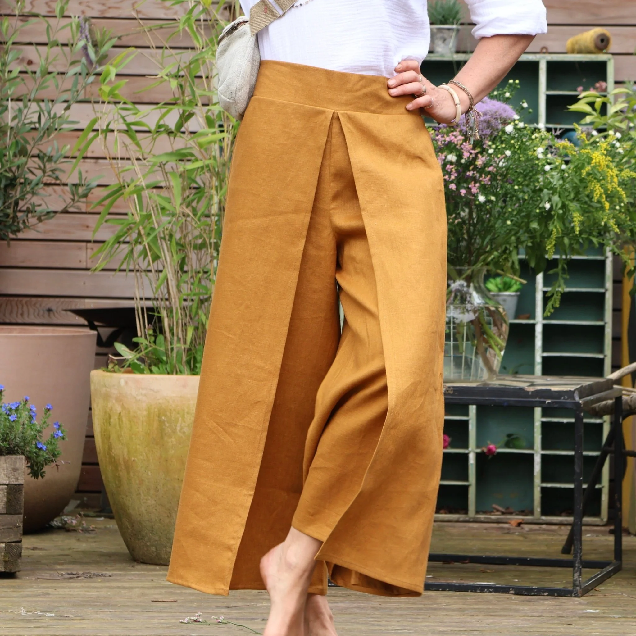 Pantalon drapé Mathilde - lin ocre - Image 4