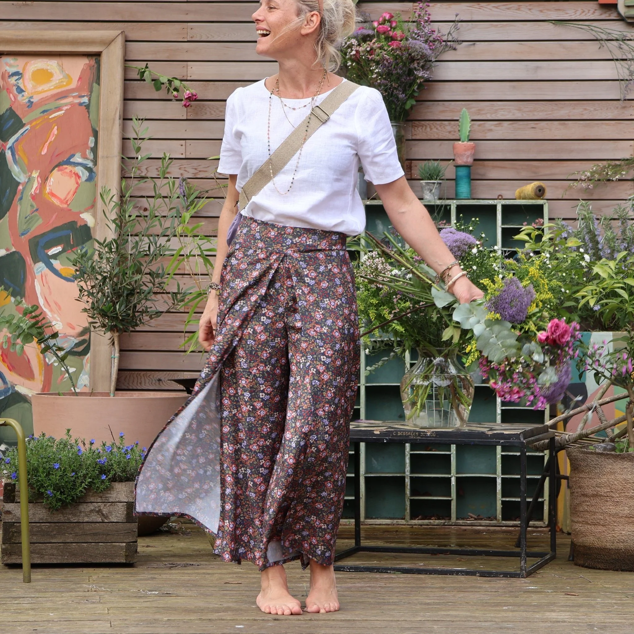 Pantalon drapé Mathilde - sergé de coton fleuri champêtre - Image 5
