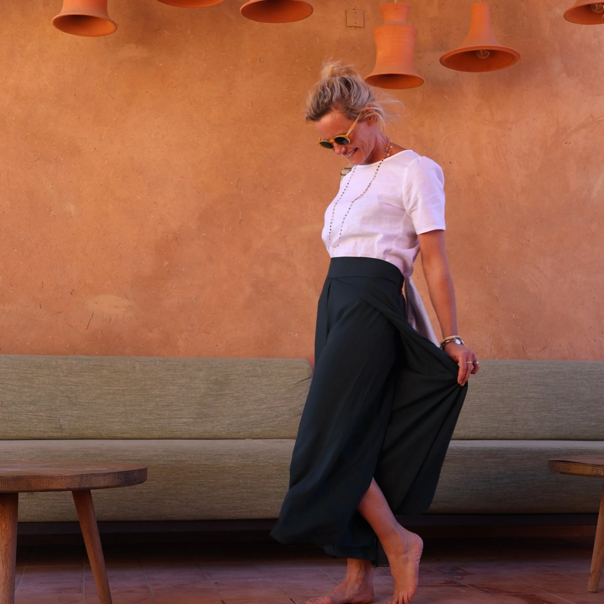 Pantalon drapé Mathilde - sergé de viscose vert anglais - Image 3