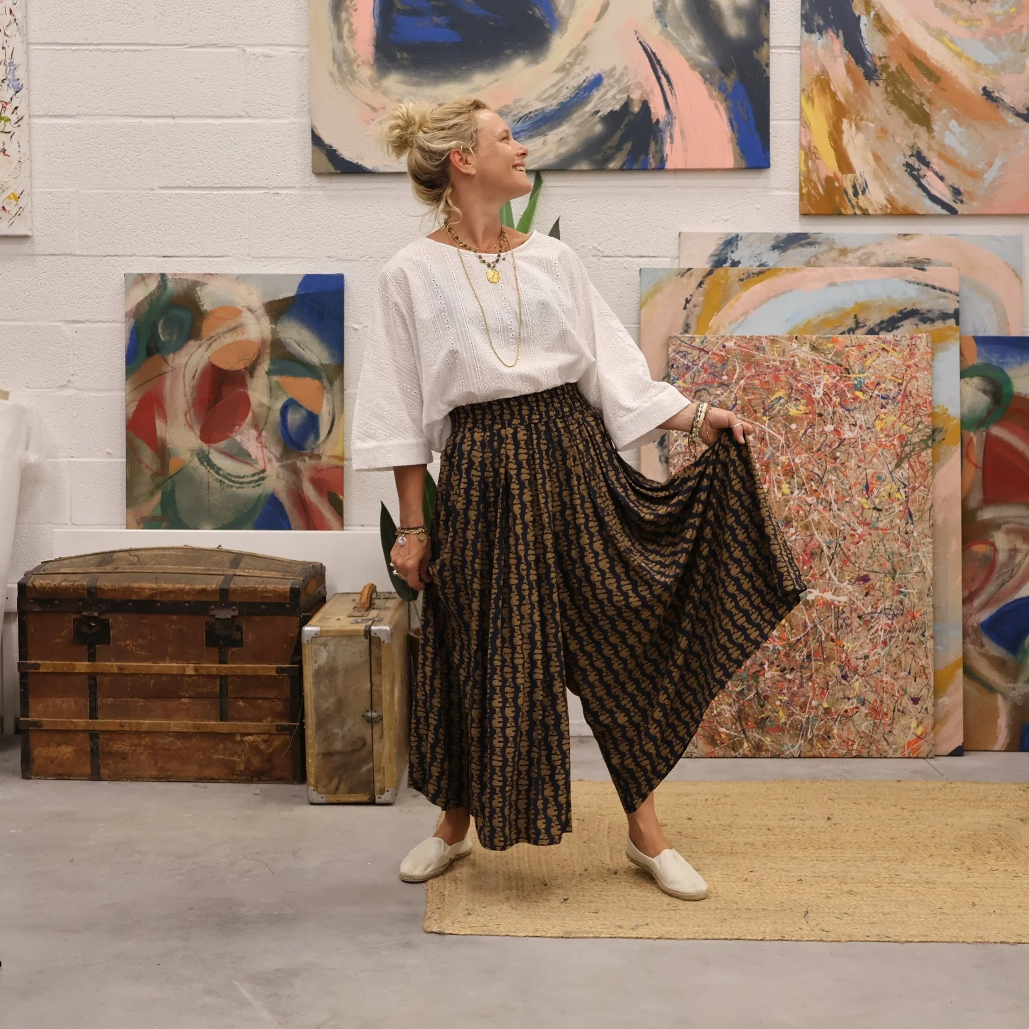 Pantalon Paco -  viscose Batik marine/camel - Image 5