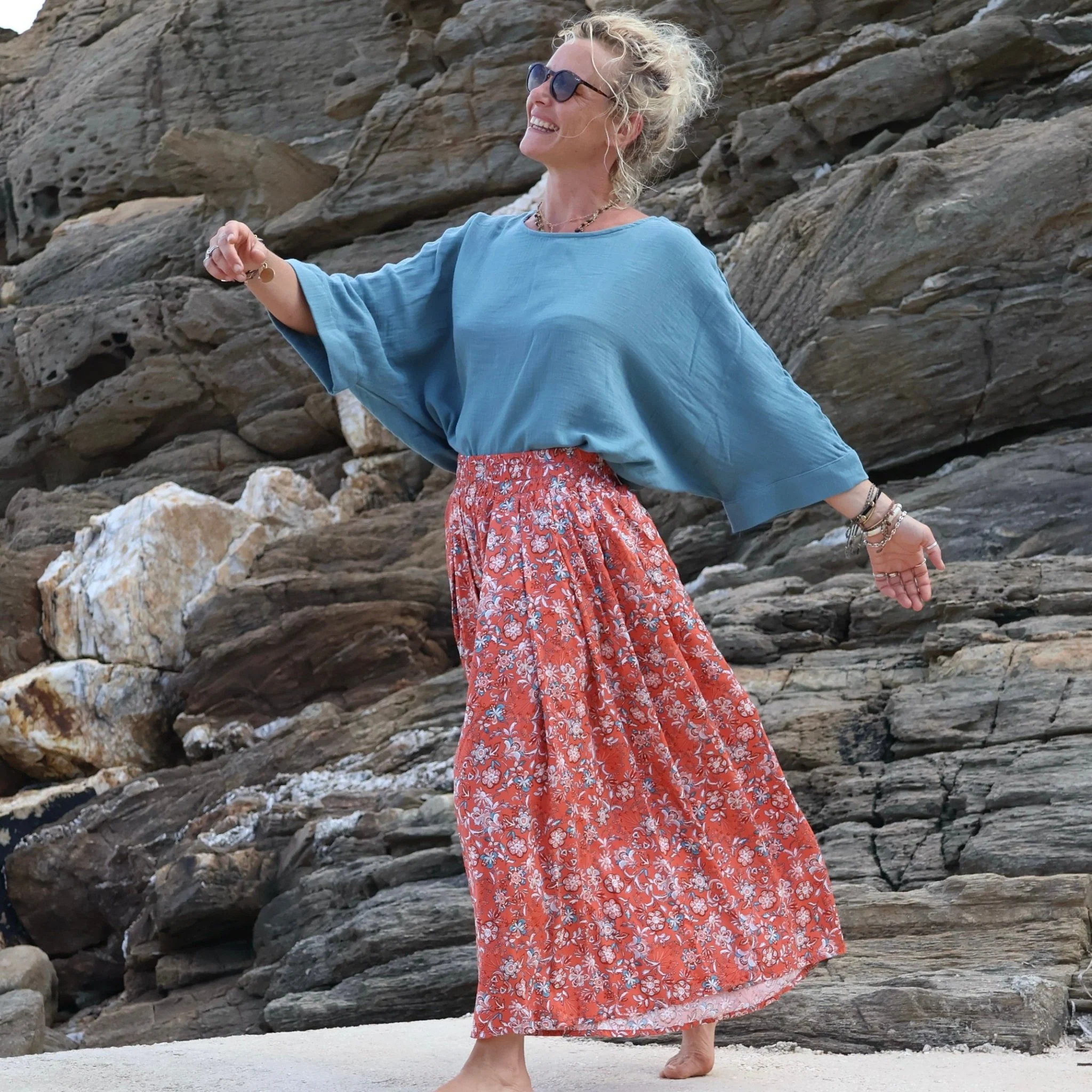 Pantalon Paco -  viscose bouquet grenadine - Image 6