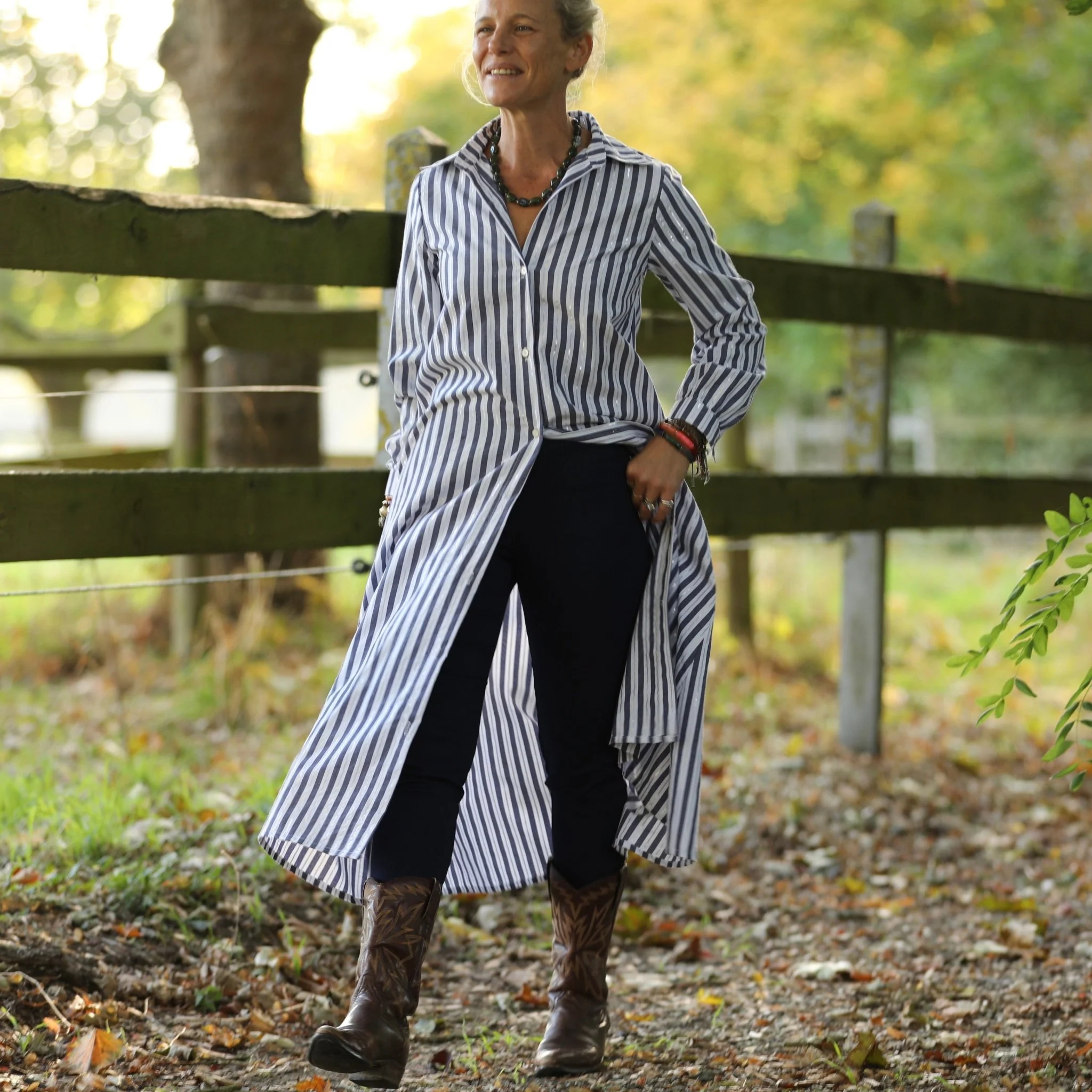 Robe Pensée - Rayures bleues argentées - Image 6