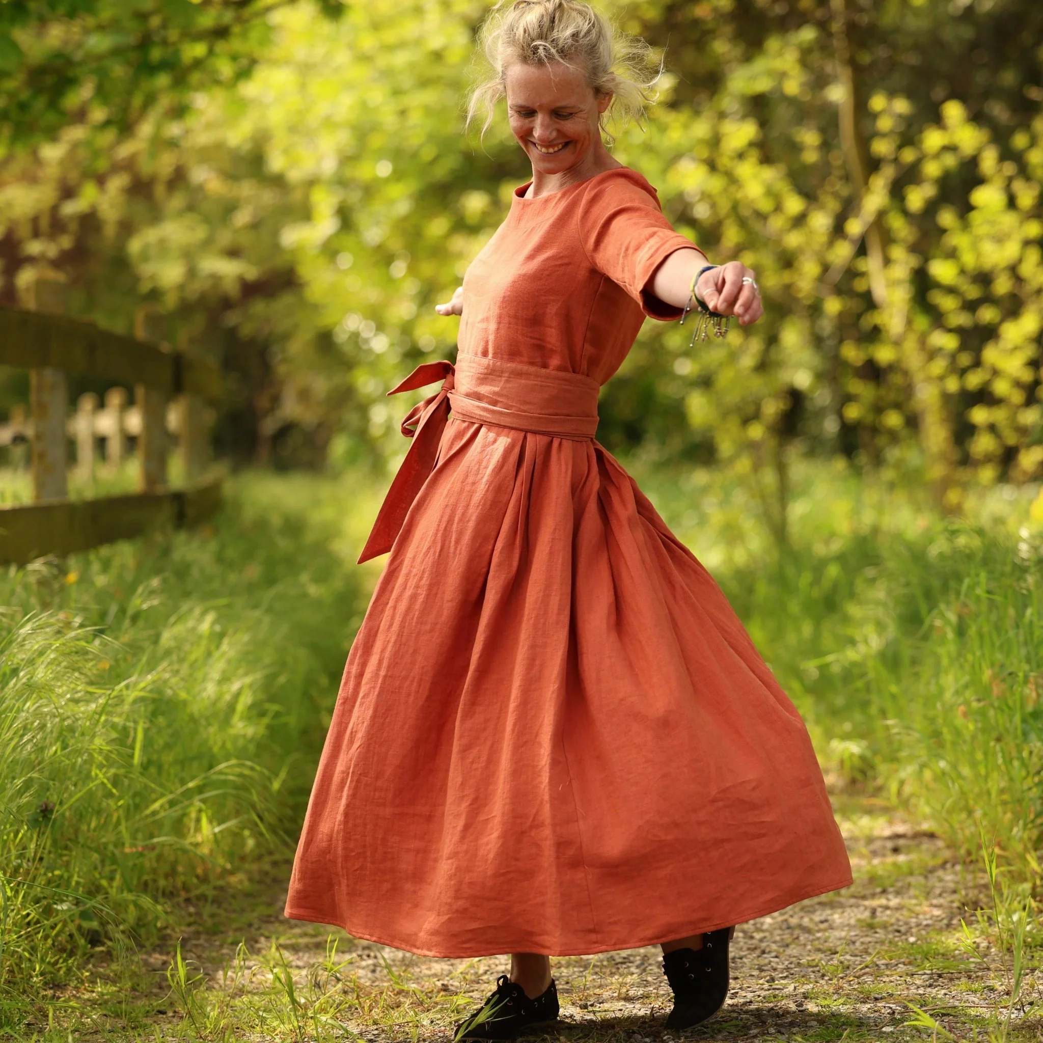 Robe Louisa manches 3/4 – Lin terre cuite - Image 15