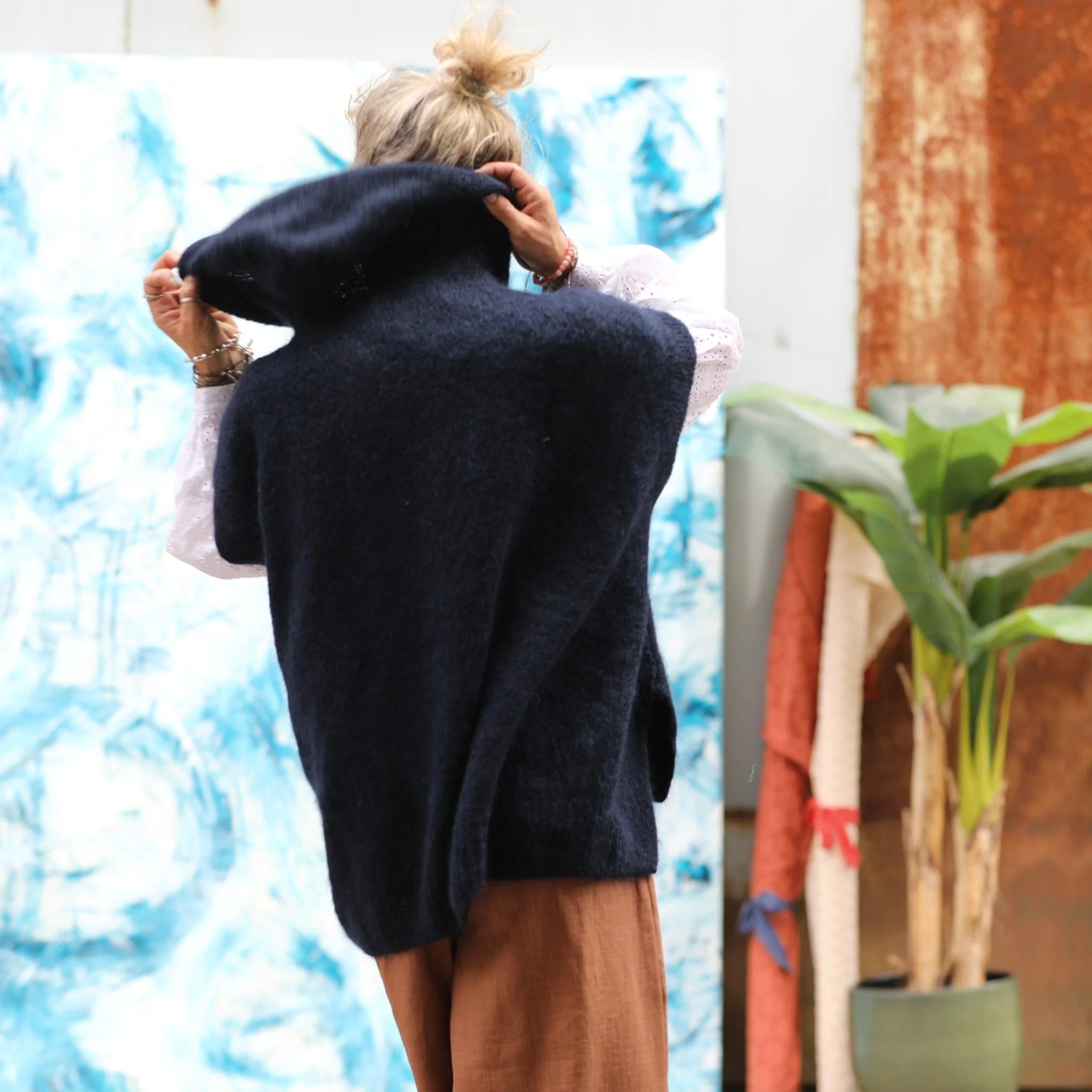 Pull capuche Calypso - Bleu marine - Image 3