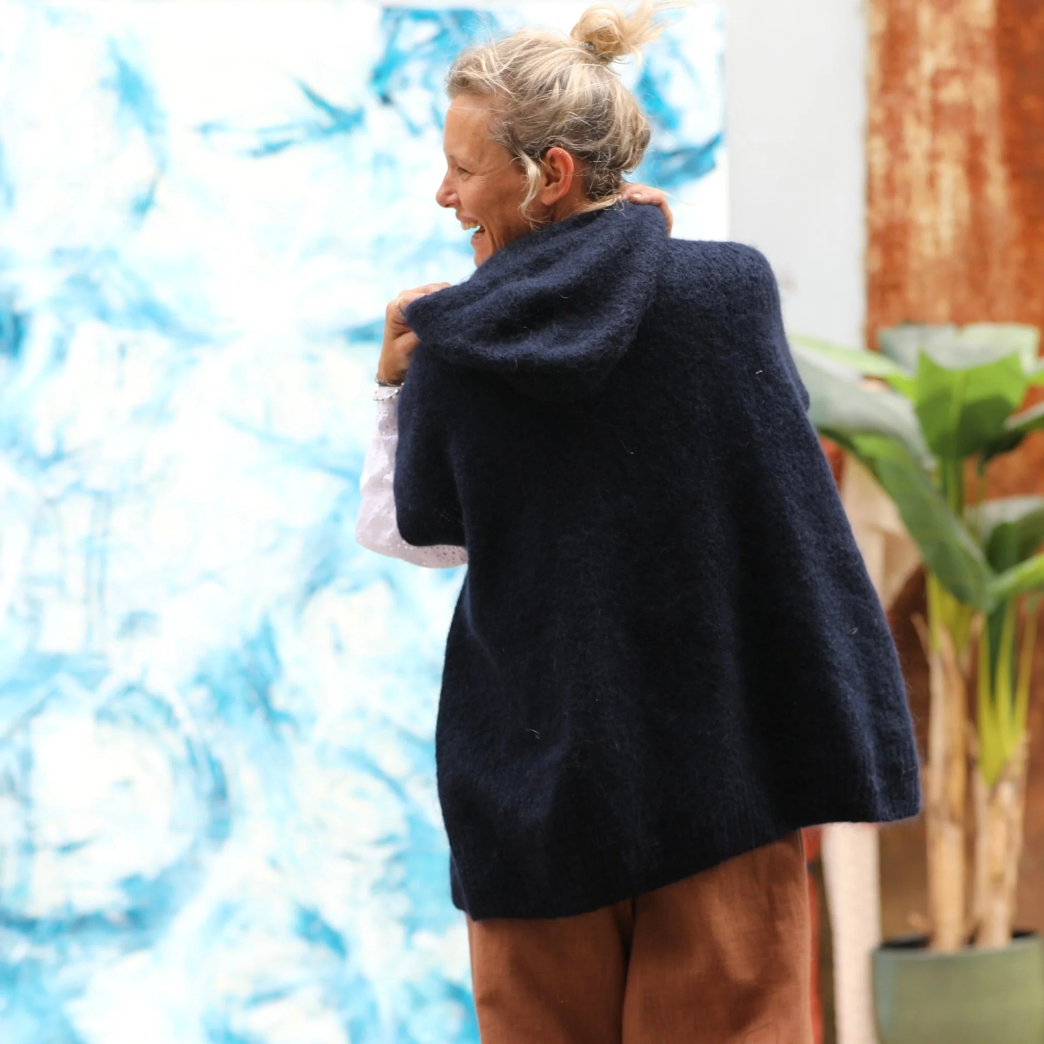 Pull capuche Calypso - Bleu marine - Image 5