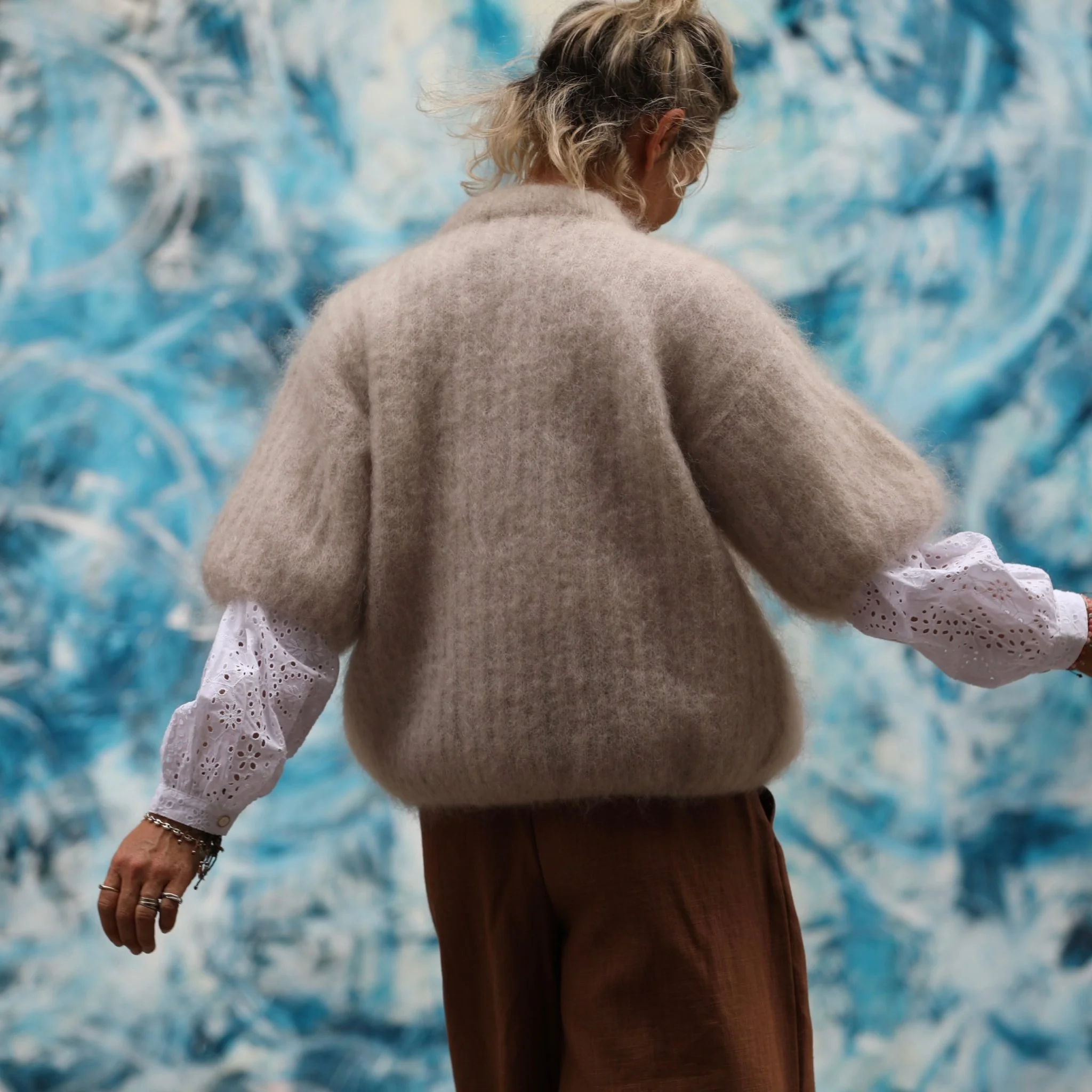 Pull Coraline ficelle - Image 5