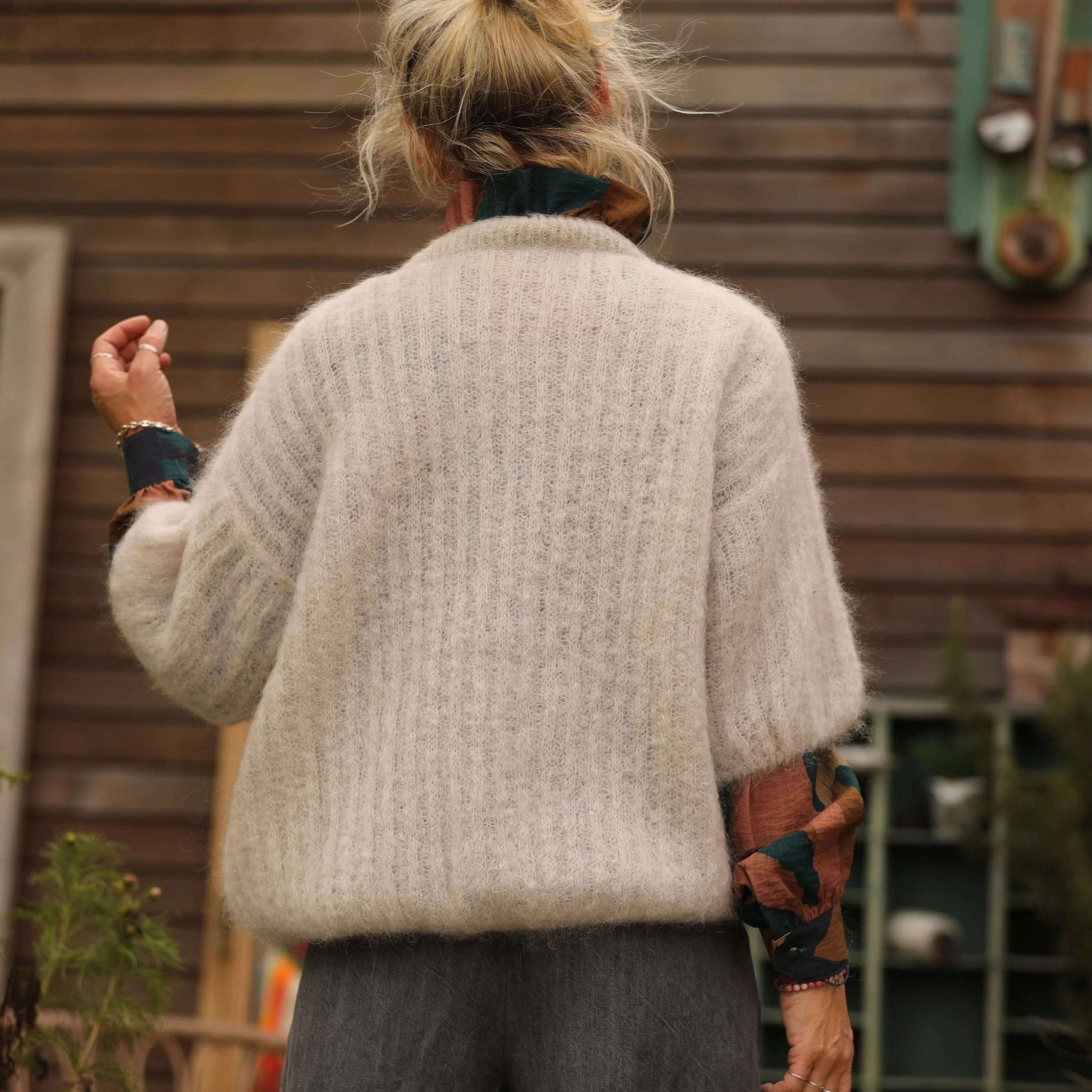 Pull Coraline ficelle - Image 7