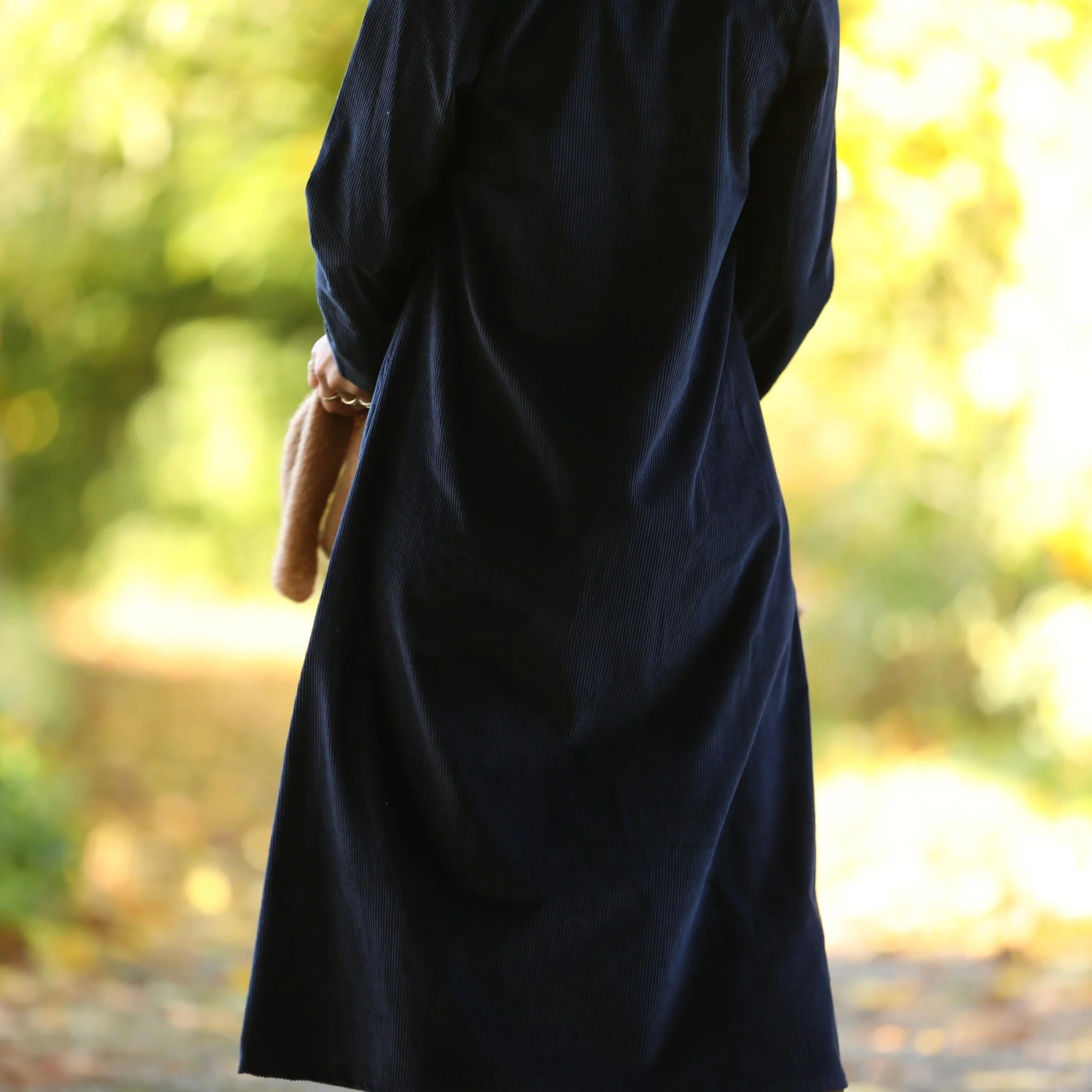 Robe Armande – velours côtelé bleu marine - Image 3