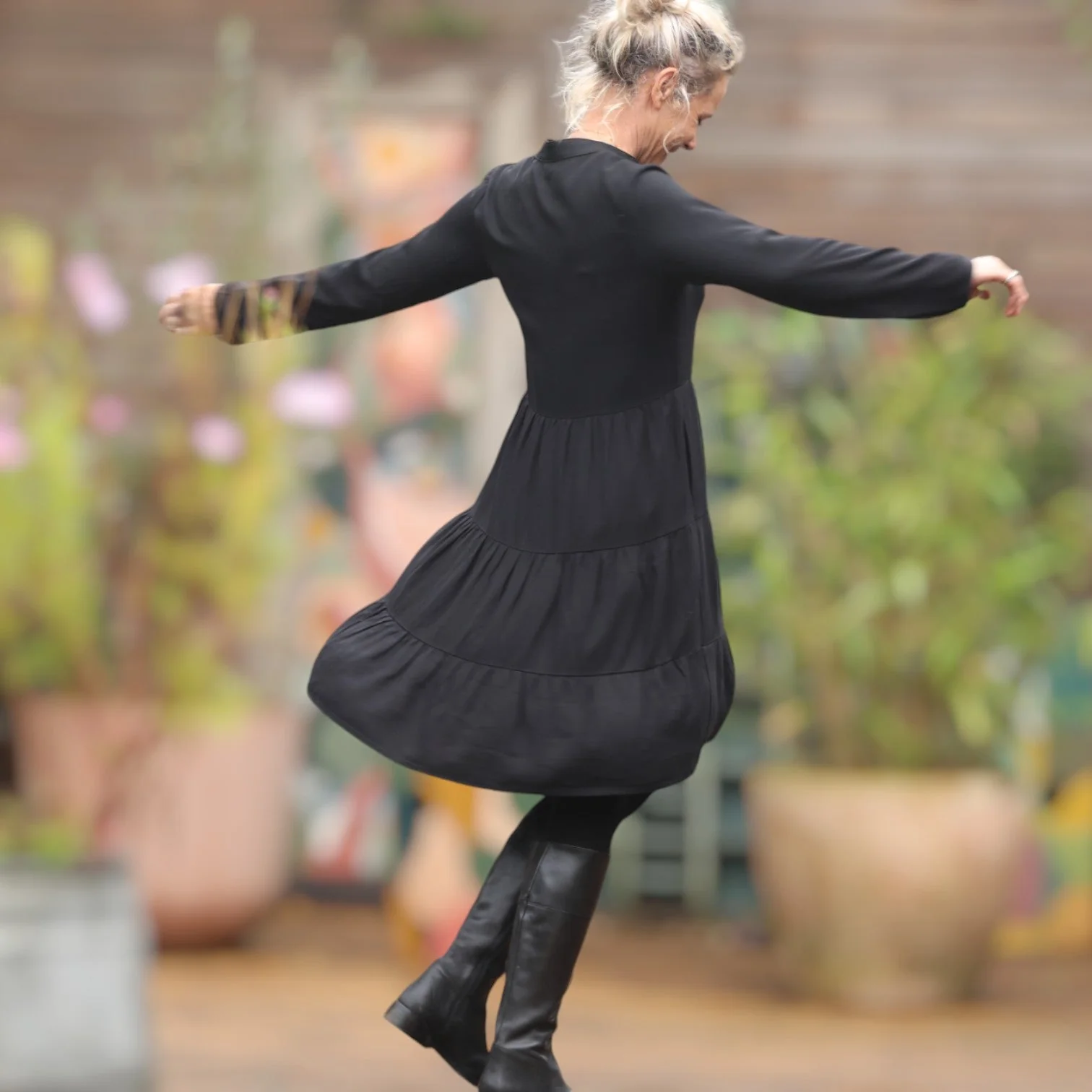 Robe Bella - sergé de viscose noir - Image 5